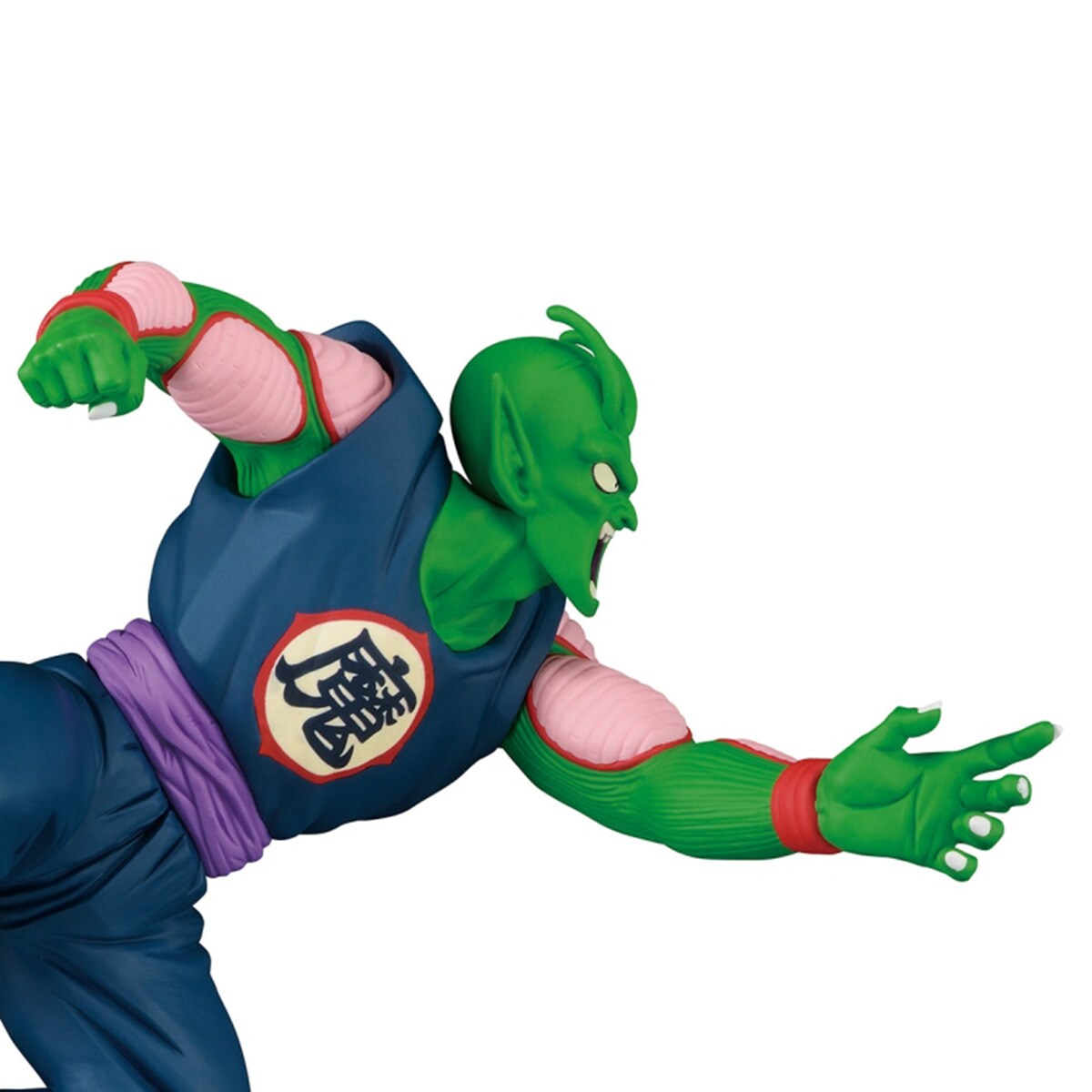 Una figura de acción verde de Piccolo de Dragon Ball Z. Tiene piel verde y está señalando.