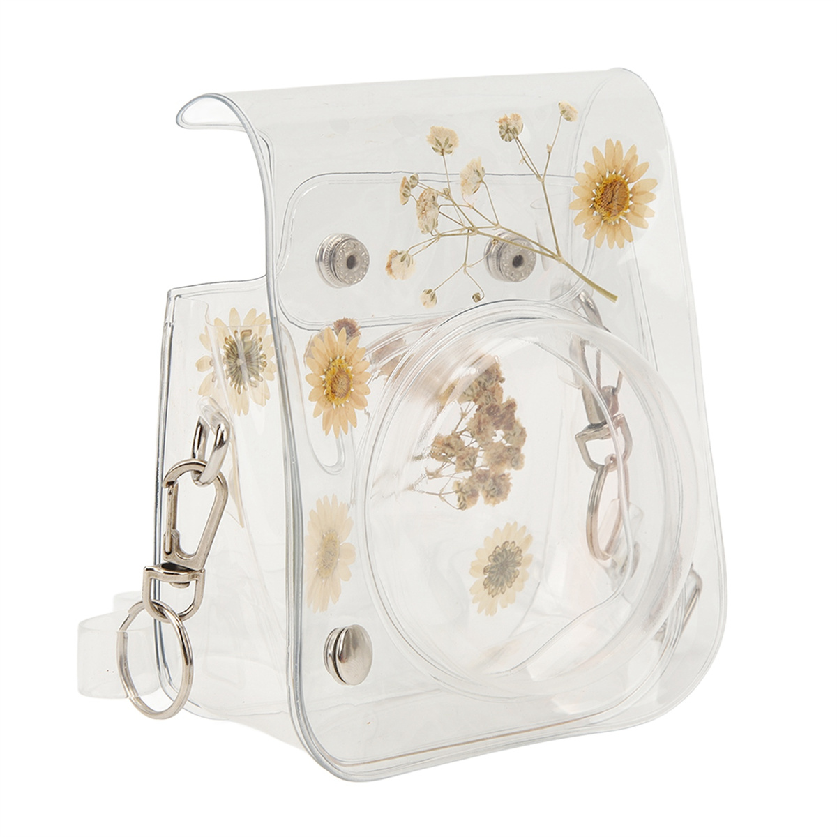 Transparente Kamerahülle mit Trockenblumen. Silberne Hardware. Weißer Hintergrund.