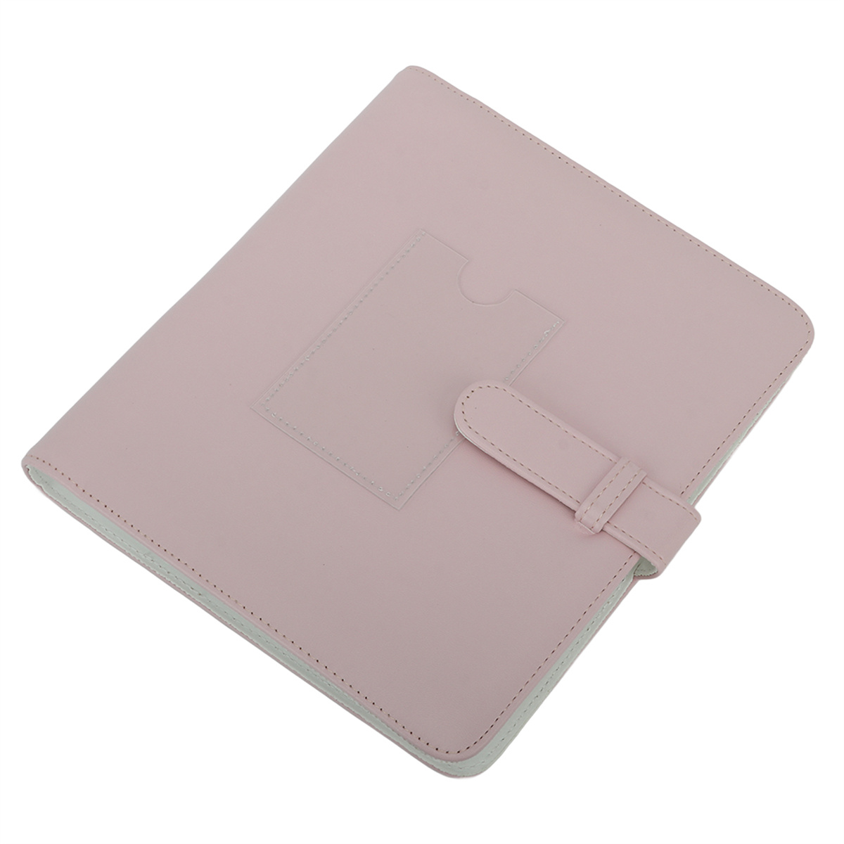 Ein rosa lederartiges Notizbuch mit Tasche und Riemenverschluss. Weiße Kanten sichtbar.