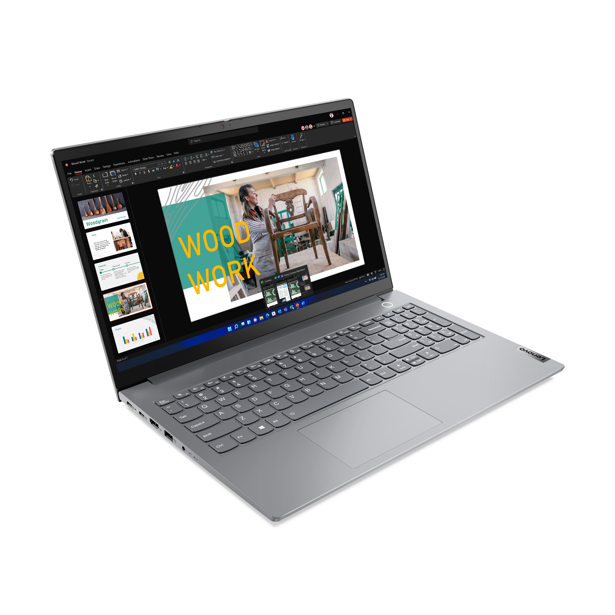 Laptop Lenovo, aperto. Mostra una presentazione sullo schermo.