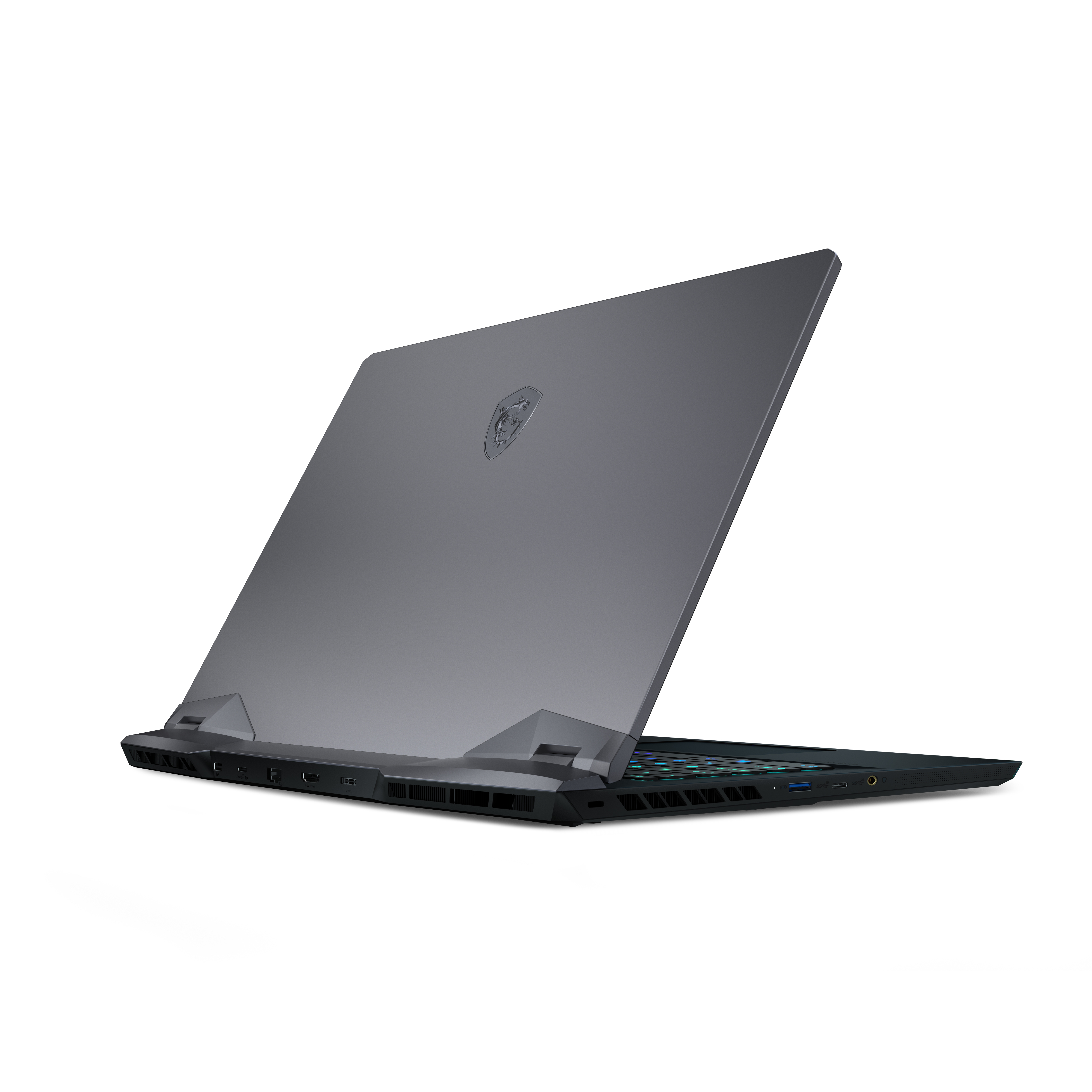 Laptop grigio scuro, angolato dalla parte posteriore. Il coperchio è leggermente aperto. Sfondo bianco.