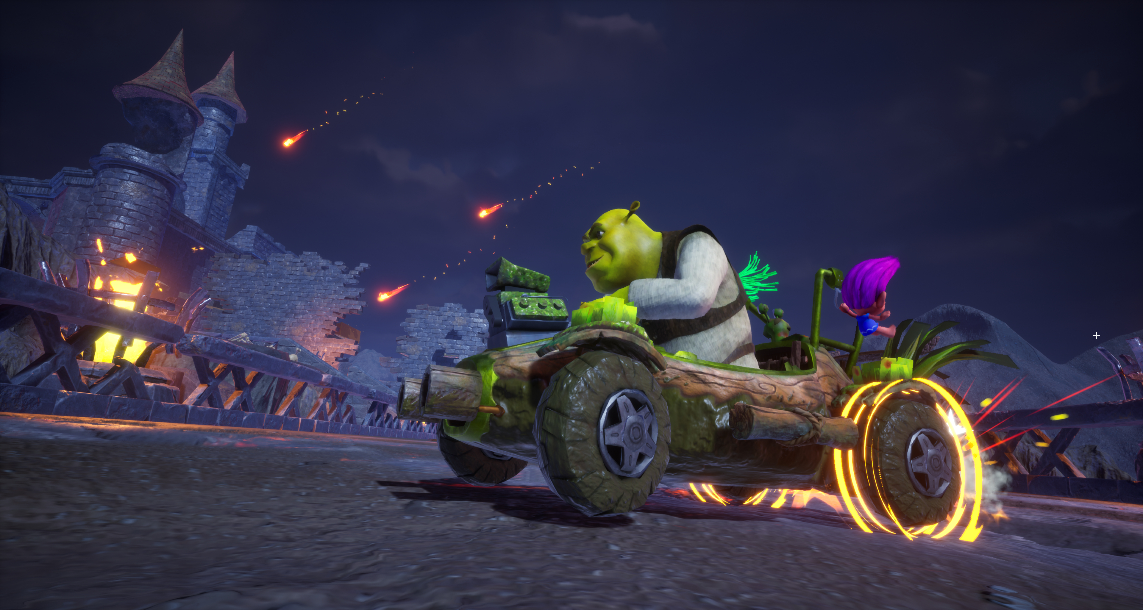 Shrek prowadzi drewniany samochód, strzelając do zamku. Dziewczyna z fioletowym kucykiem jedzie w samochodzie.