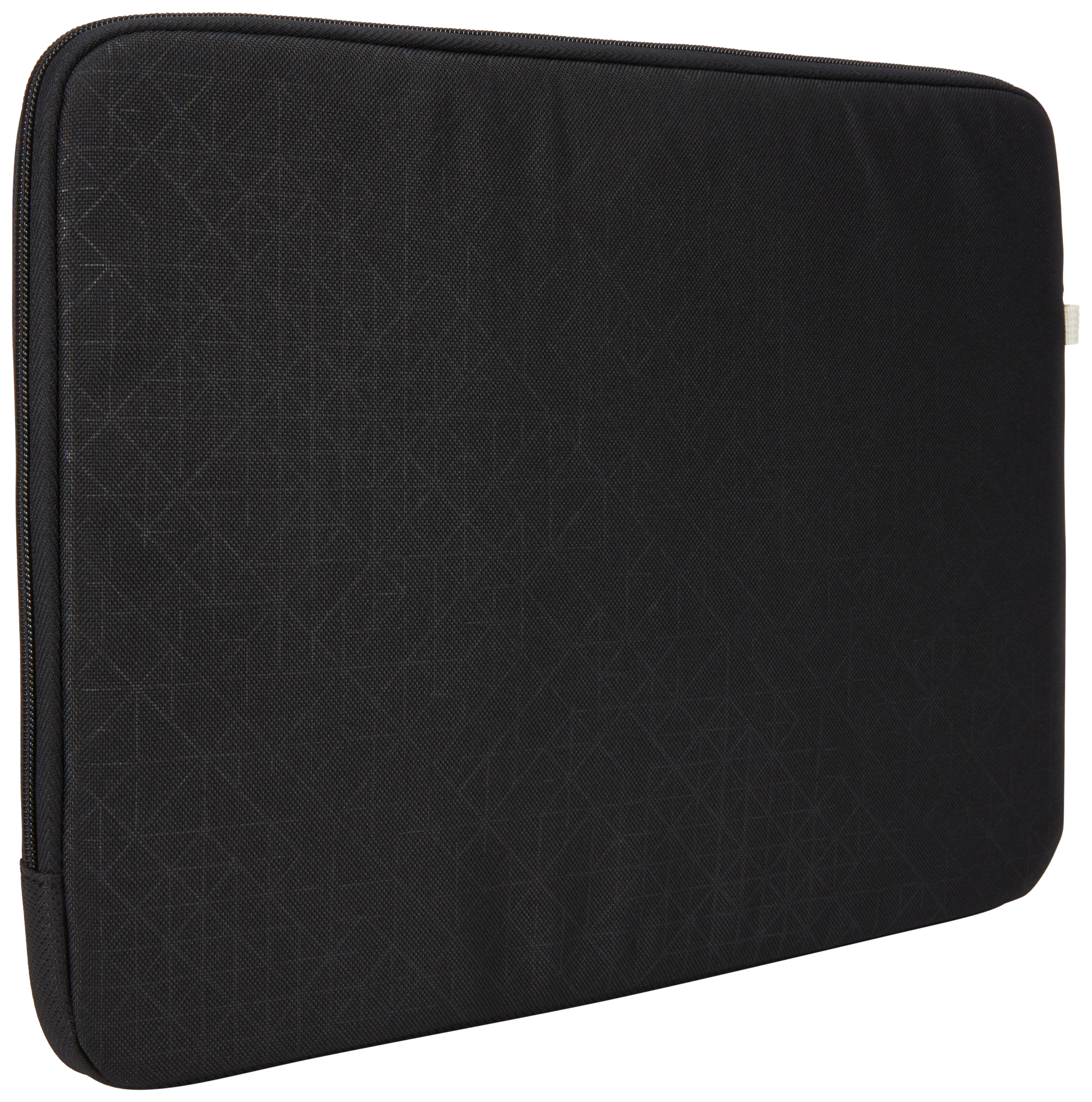 Zwarte laptoptas met een rits. Het materiaal lijkt getextureerd. De achtergrond is wit.