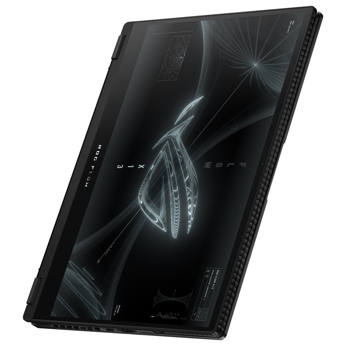 Laptop ROG nero, aperto, schermo mostra un design. Vista angolata, sfondo bianco.