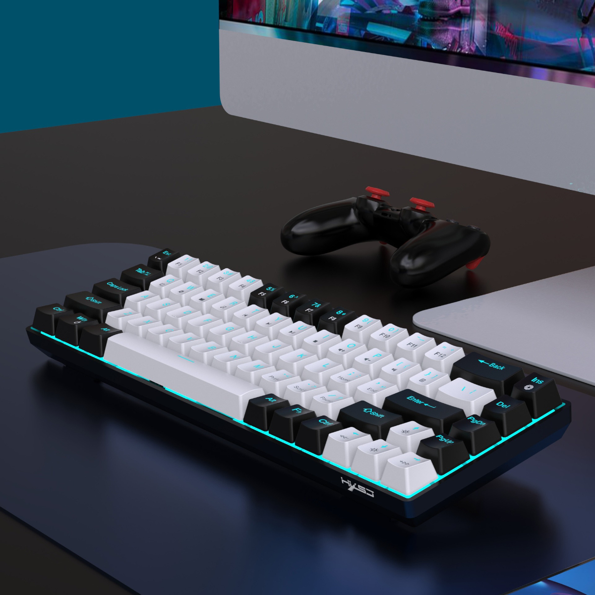 Eine weiße und schwarze mechanische Tastatur auf einem Schreibtisch mit Gamepad und Bildschirm.