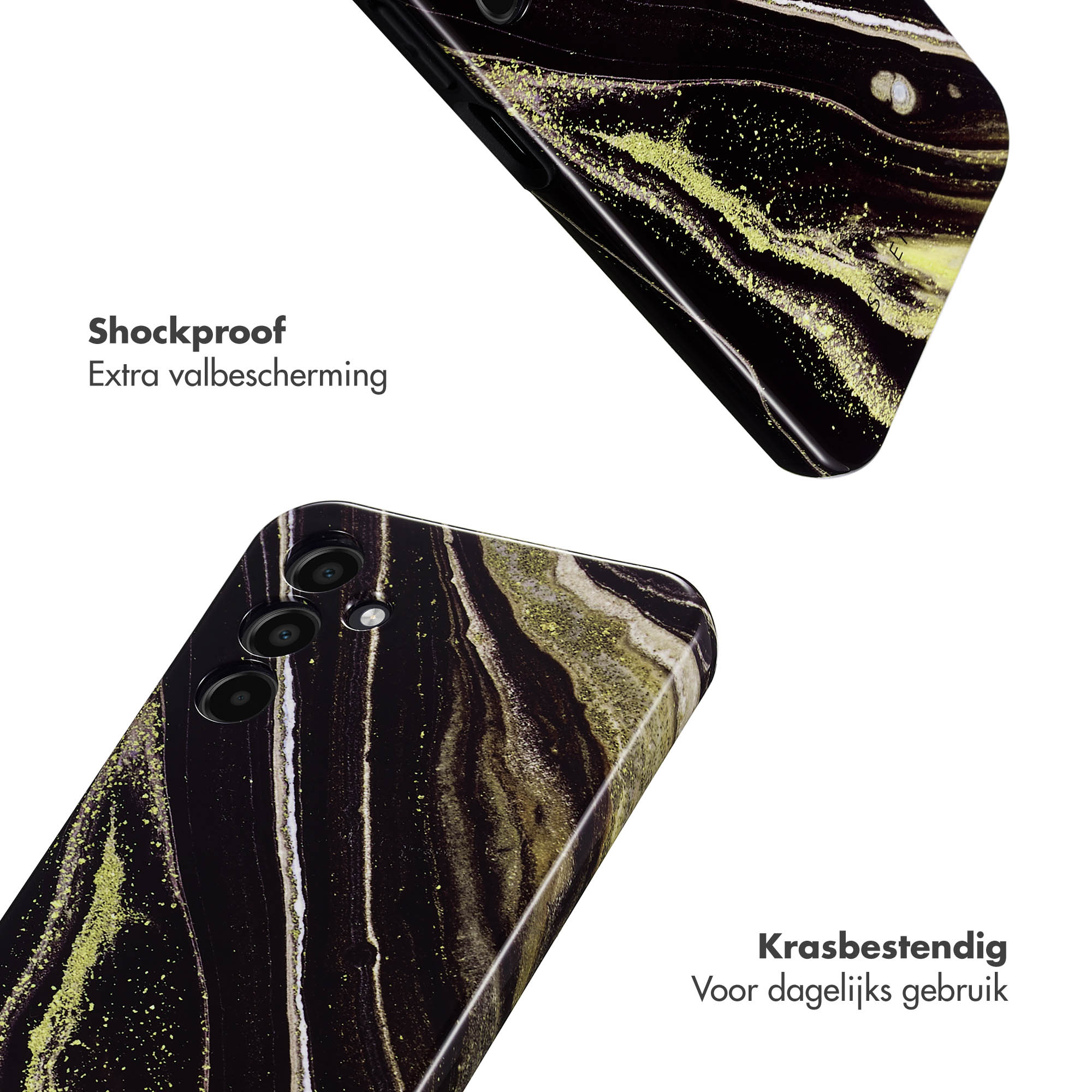 Coque de téléphone noire à motif marbre et paillettes dorées.