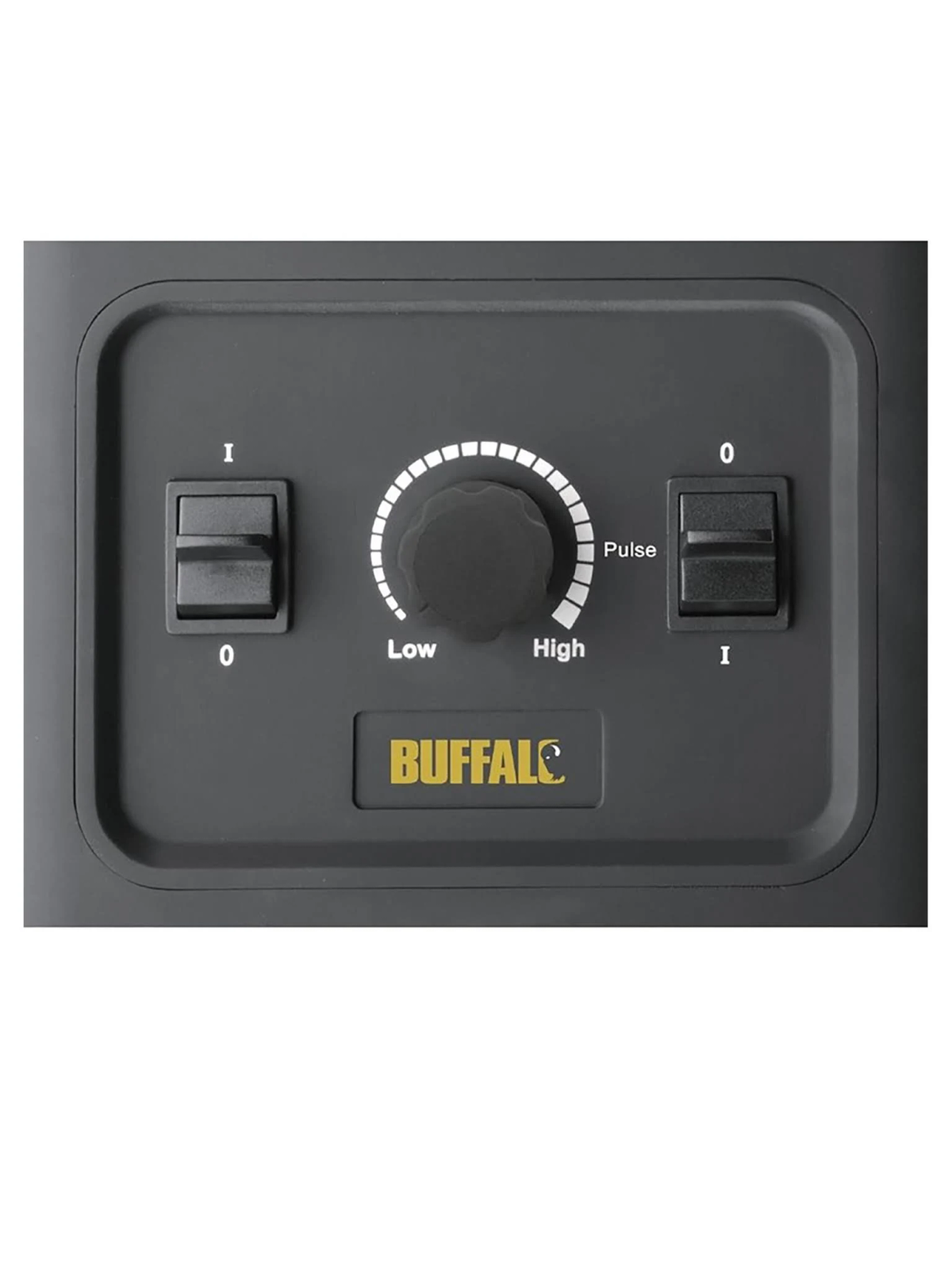 Panel de control de licuadora con interruptores y dial. Logotipo Buffalo.