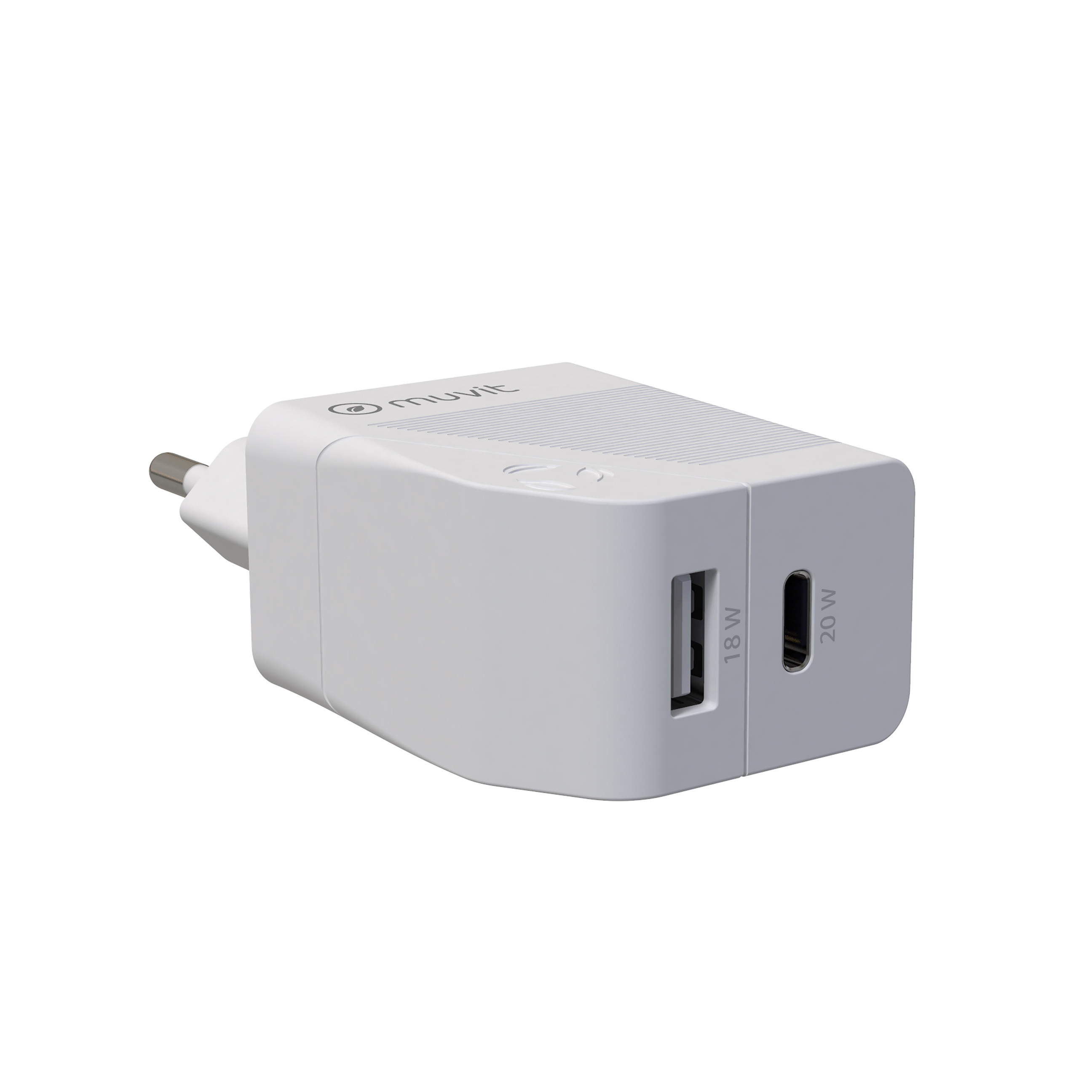 Weißes Wandladegerät. USB- und USB-C-Anschlüsse. 18W und 20W Etiketten. Weißer Hintergrund.