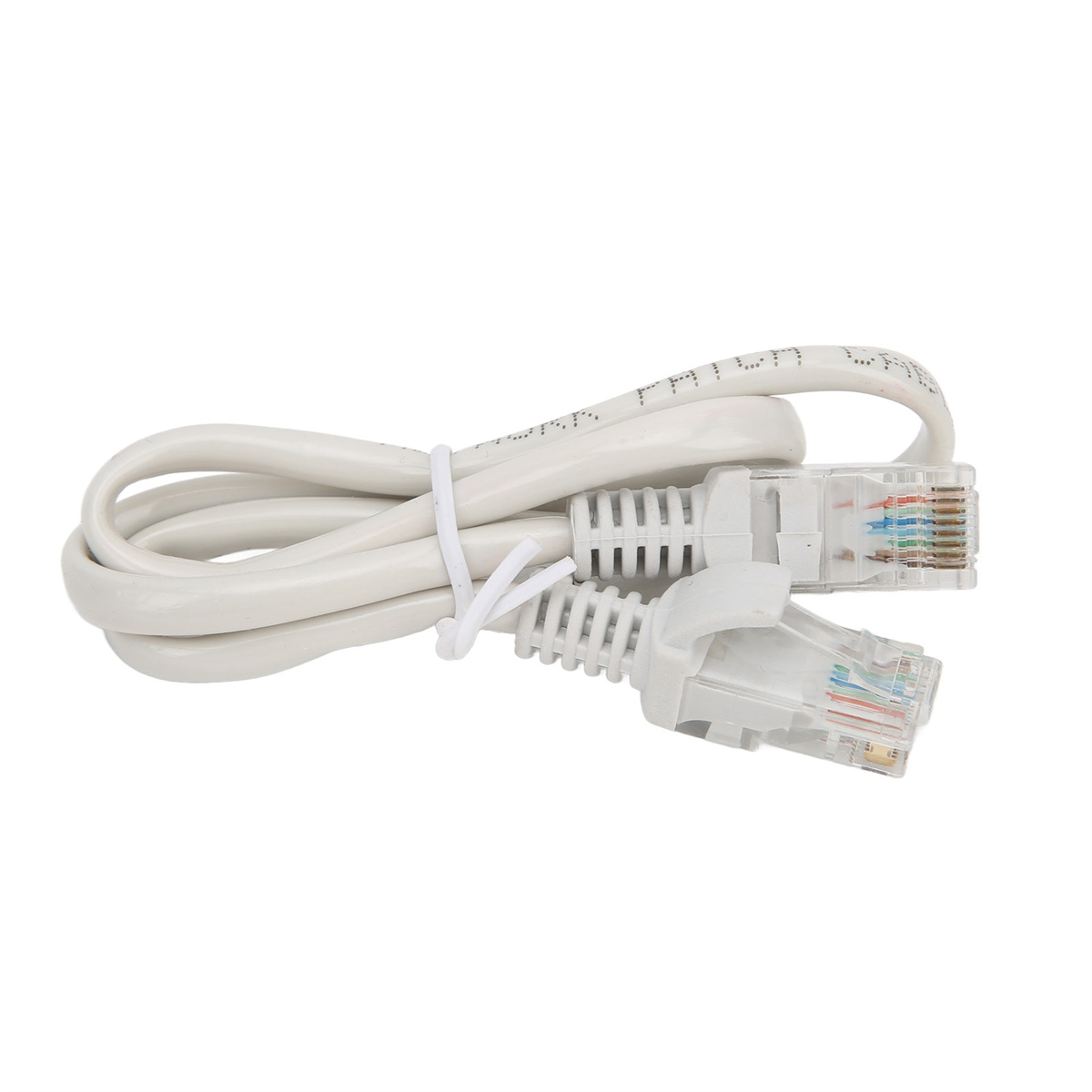 Weißes Ethernet-Kabel mit Anschlüssen, mit weißem Kabelbinder gebunden.