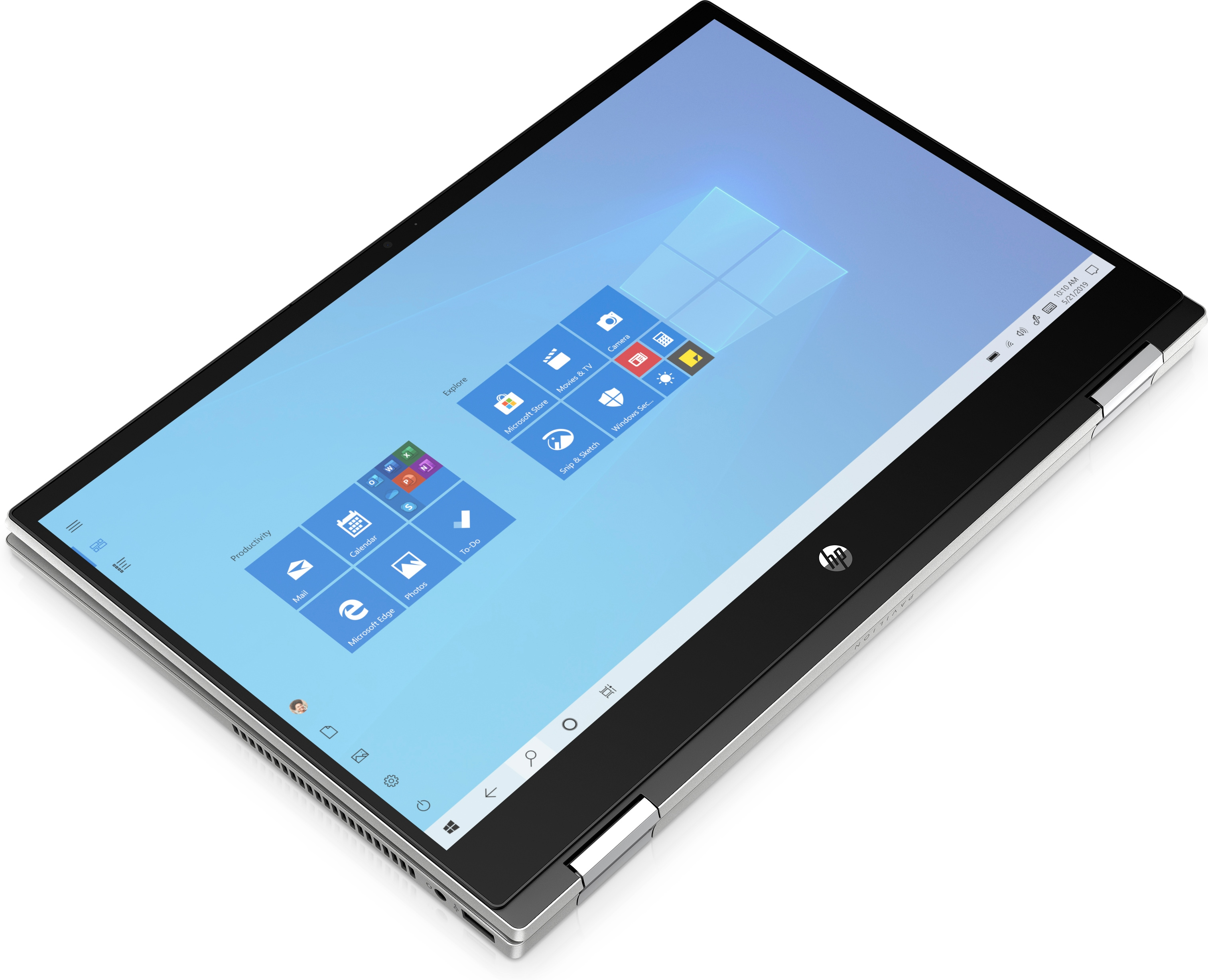 Laptop HP con interfaccia Windows 10 aperta. Lo schermo mostra icone e barra delle applicazioni.