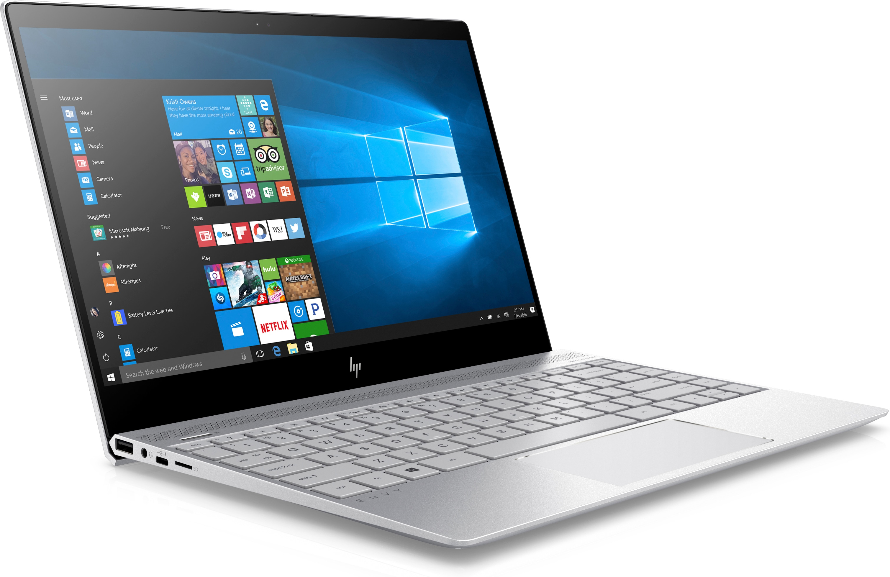 Laptop argento aperto che mostra un desktop Windows, vista angolata.