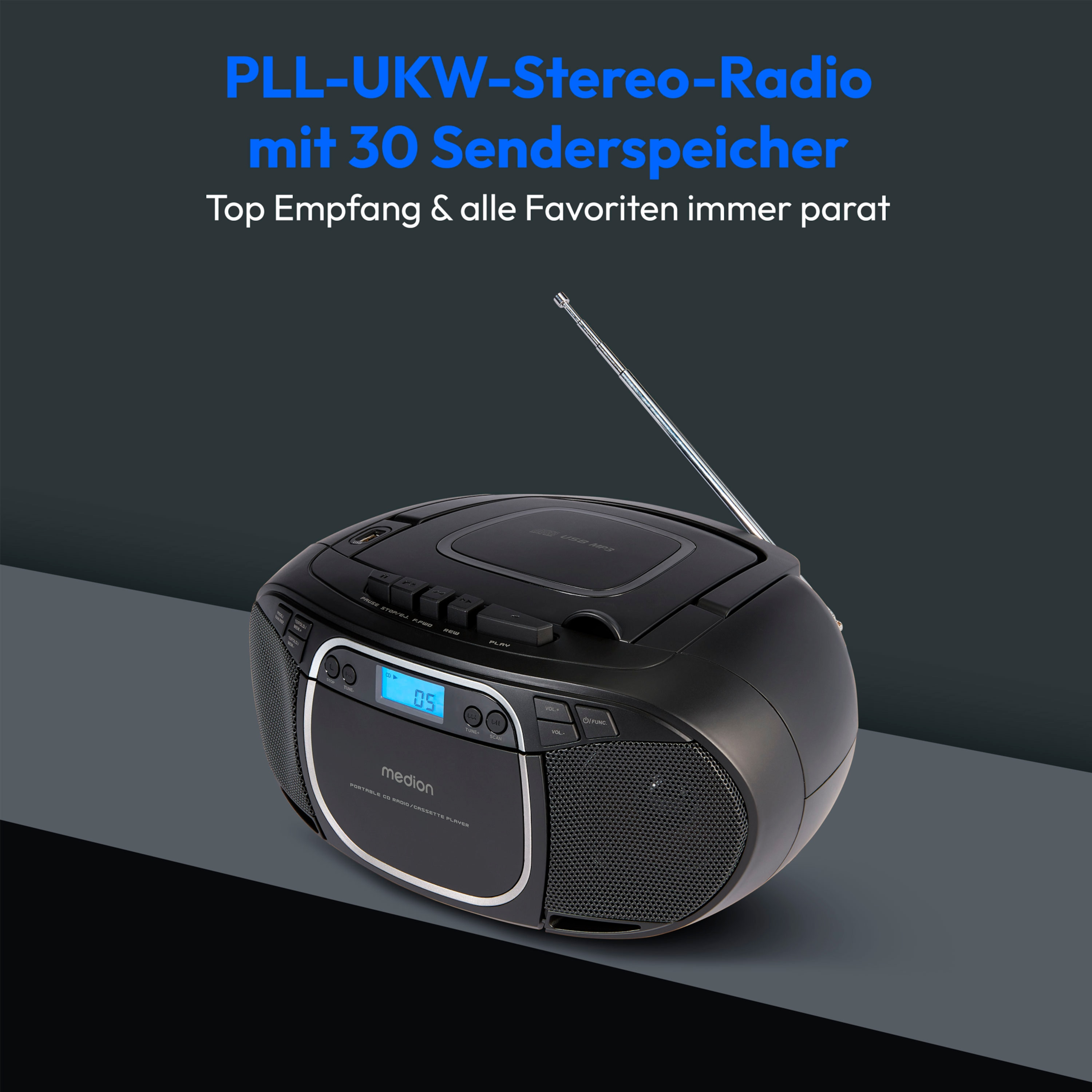 Schwarzes Radio mit Antenne und Display. Top-Text sagt 'Radio'. Knöpfe sind sichtbar, auf blauem Hintergrund.