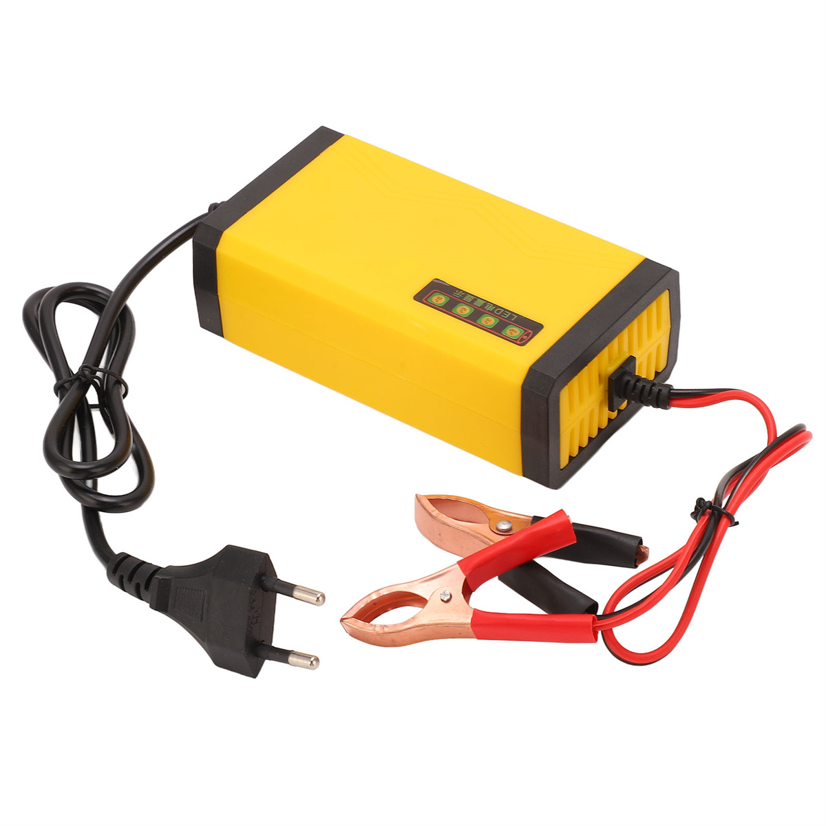 Gelbes Batterieladegerät mit schwarzen und roten Kabeln und einem Stecker. Das Ladegerät hat Kontrollleuchten.
