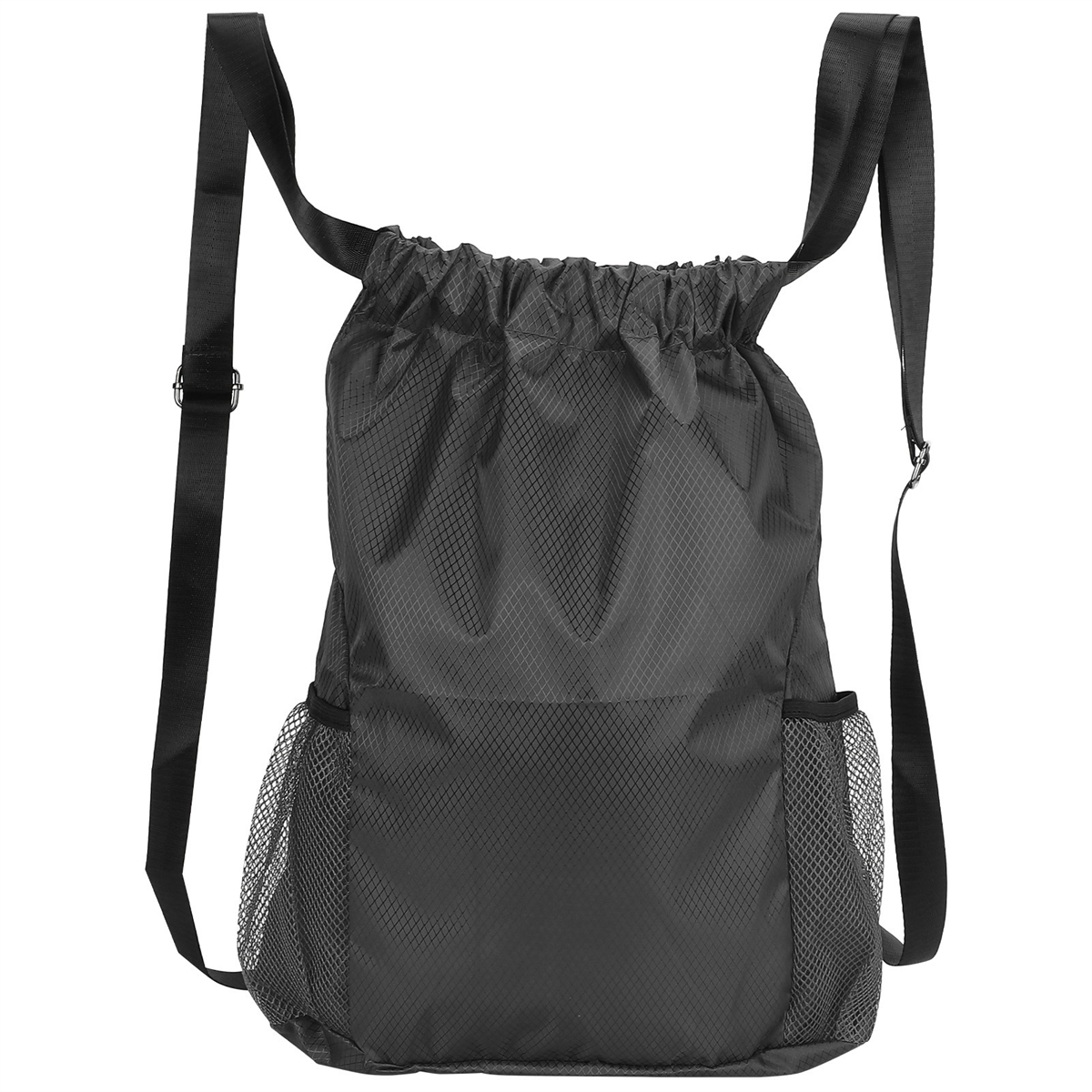 Ein schwarzer Rucksack mit Kordelzug, Netztaschen und verstellbaren Trägern.