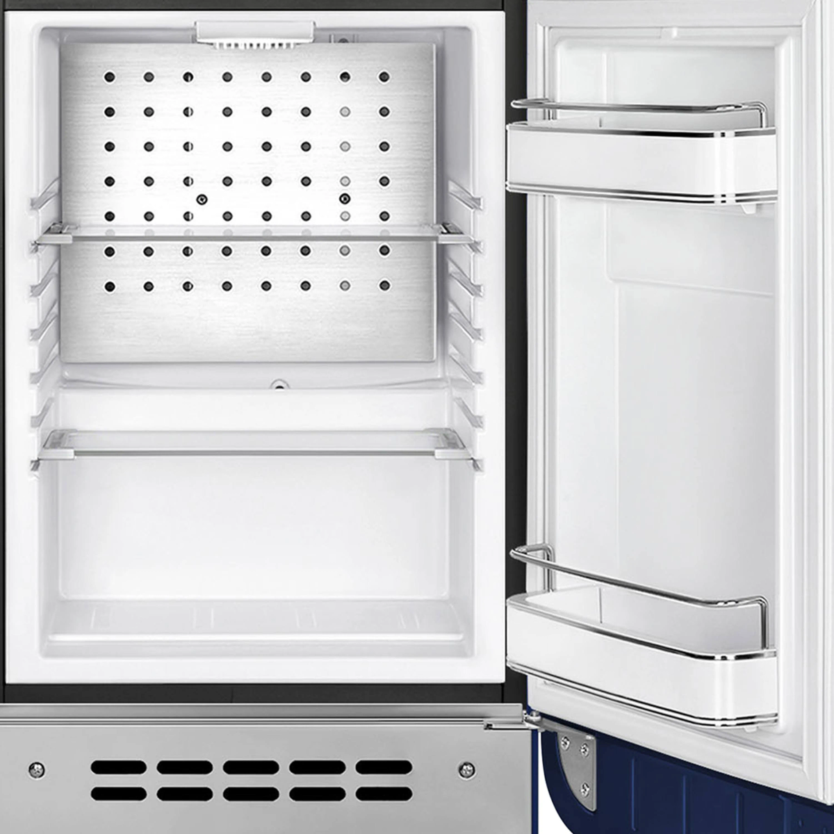 Interior de refrigerador abierto mostrando estantes y compartimentos, blanco y azul.