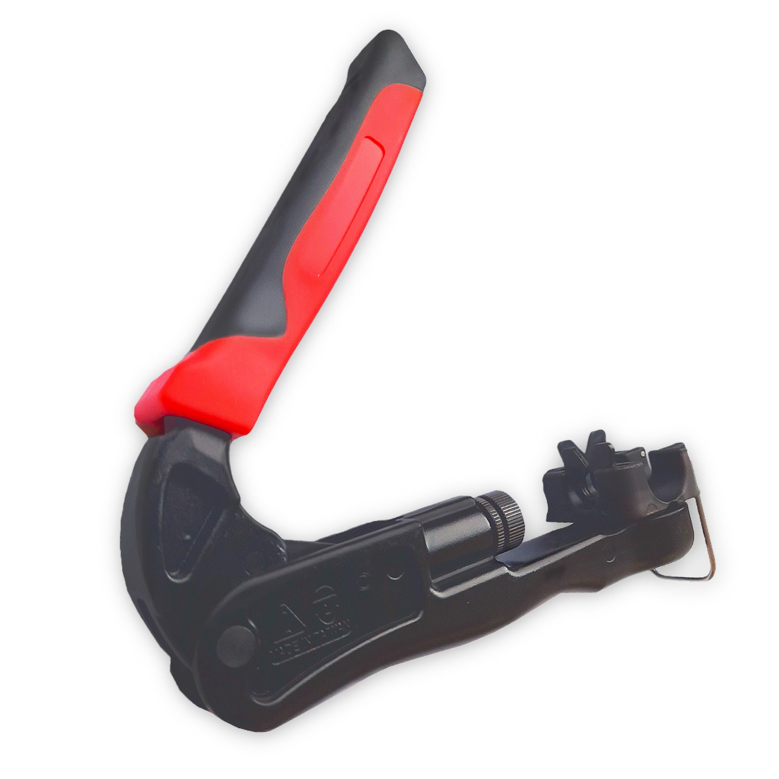 Ein schwarz-rotes Crimpwerkzeug. Es hat einen Griff und einen Crimp-Kopf.
