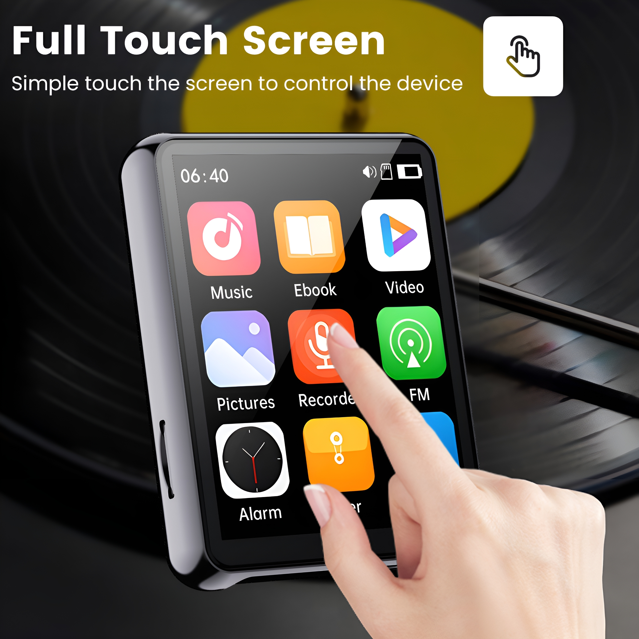 Eine Person berührt den Bildschirm eines schwarzen Handheld-Geräts mit Symbolen für Musik, E-Book, Video usw.