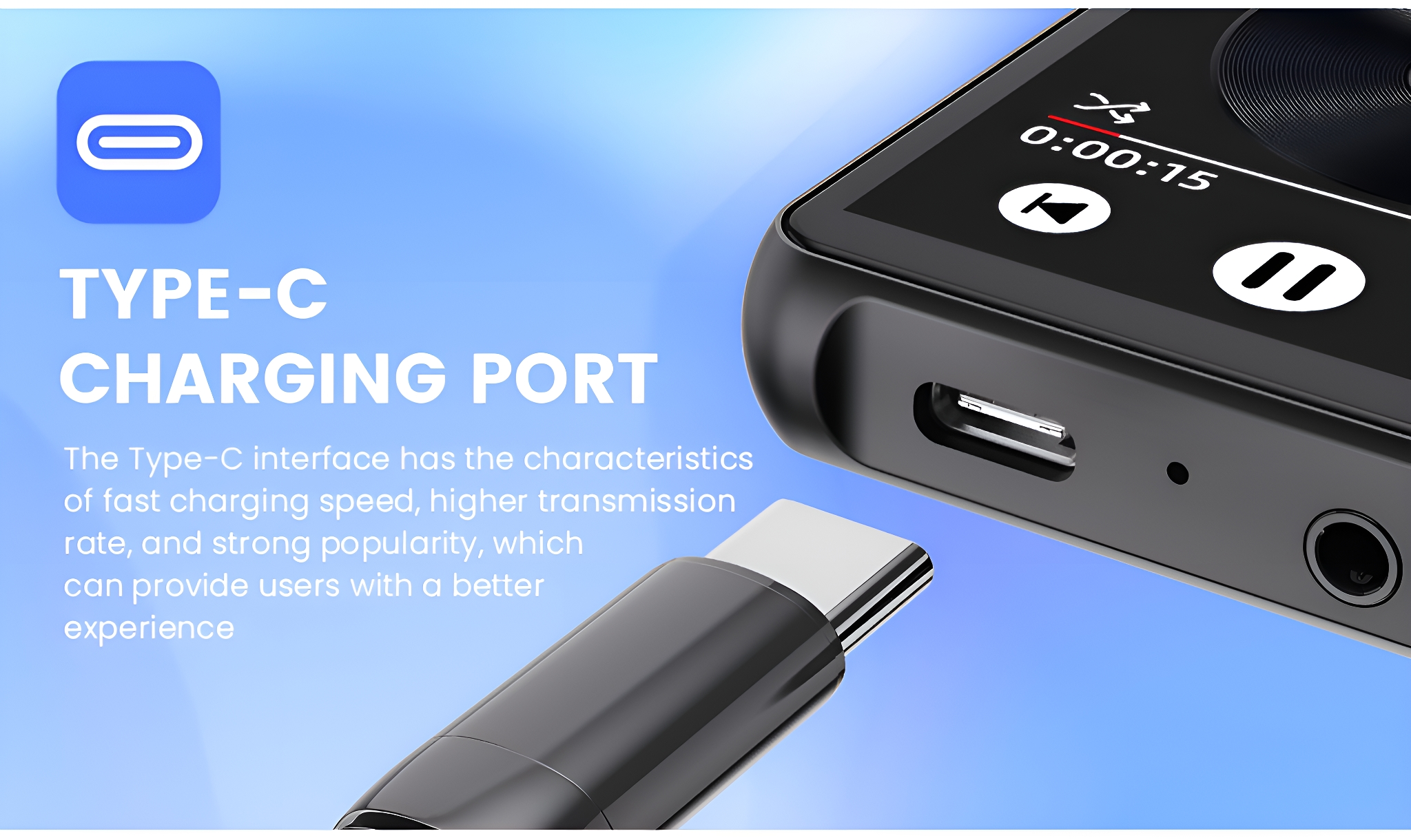 Schwarzer Mediaplayer mit USB-C-Ladeanschluss und Ladekabel. Der Hintergrund ist blau.