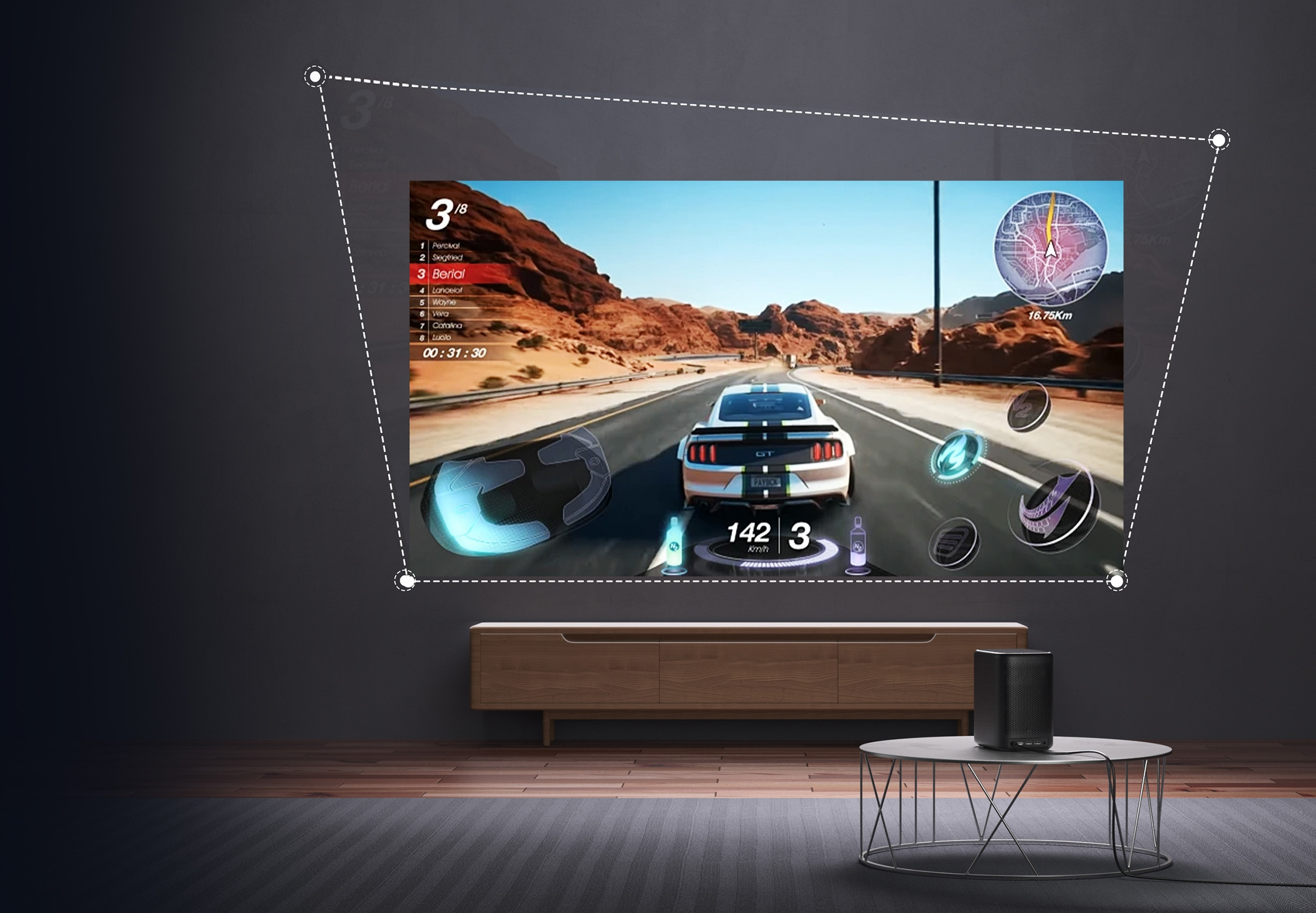 Samochód wyścigowy na torze jest wyświetlany na ekranie. Czarny głośnik i stół znajdują się na pierwszym planie.