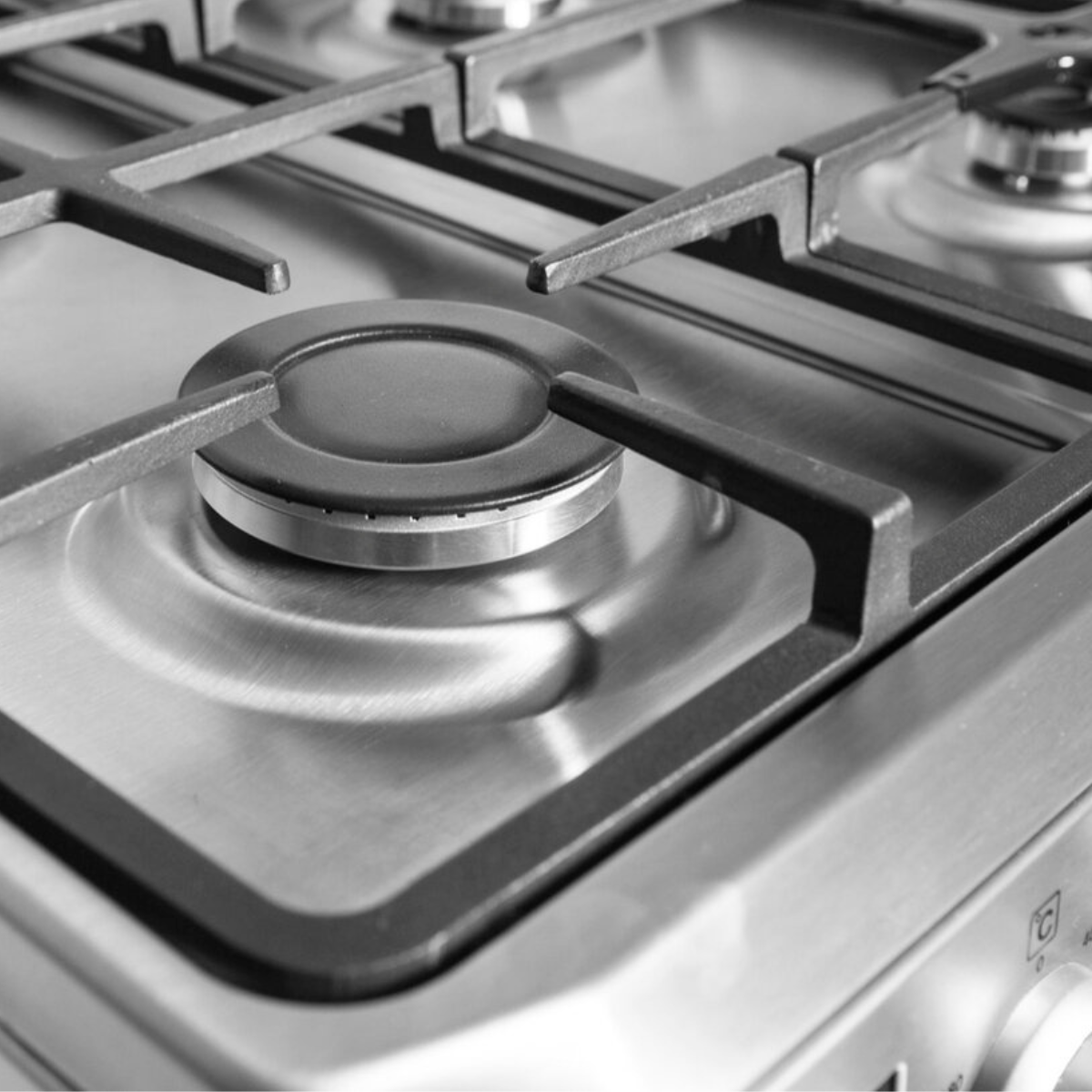 WIGGO WO-E609R(XX)  Vrijstaand Gasfornuis  - Gaskookplaat  - Gaz / Alimentation secteur  - Largeur 600 mm