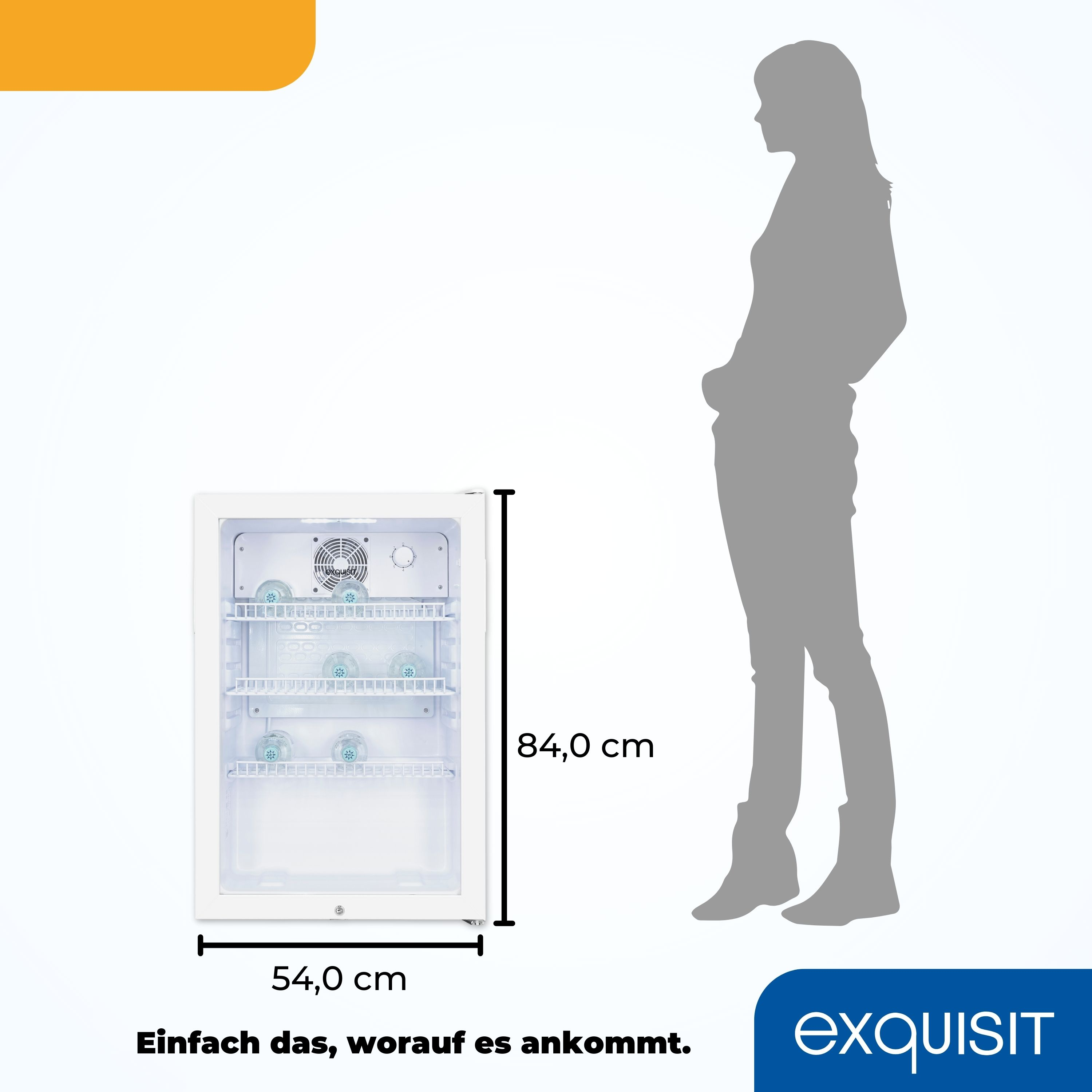 Ein weißer Minikühlschrank neben einer Personensilhouette. Abmessungen sind auf dem Kühlschrank angegeben.