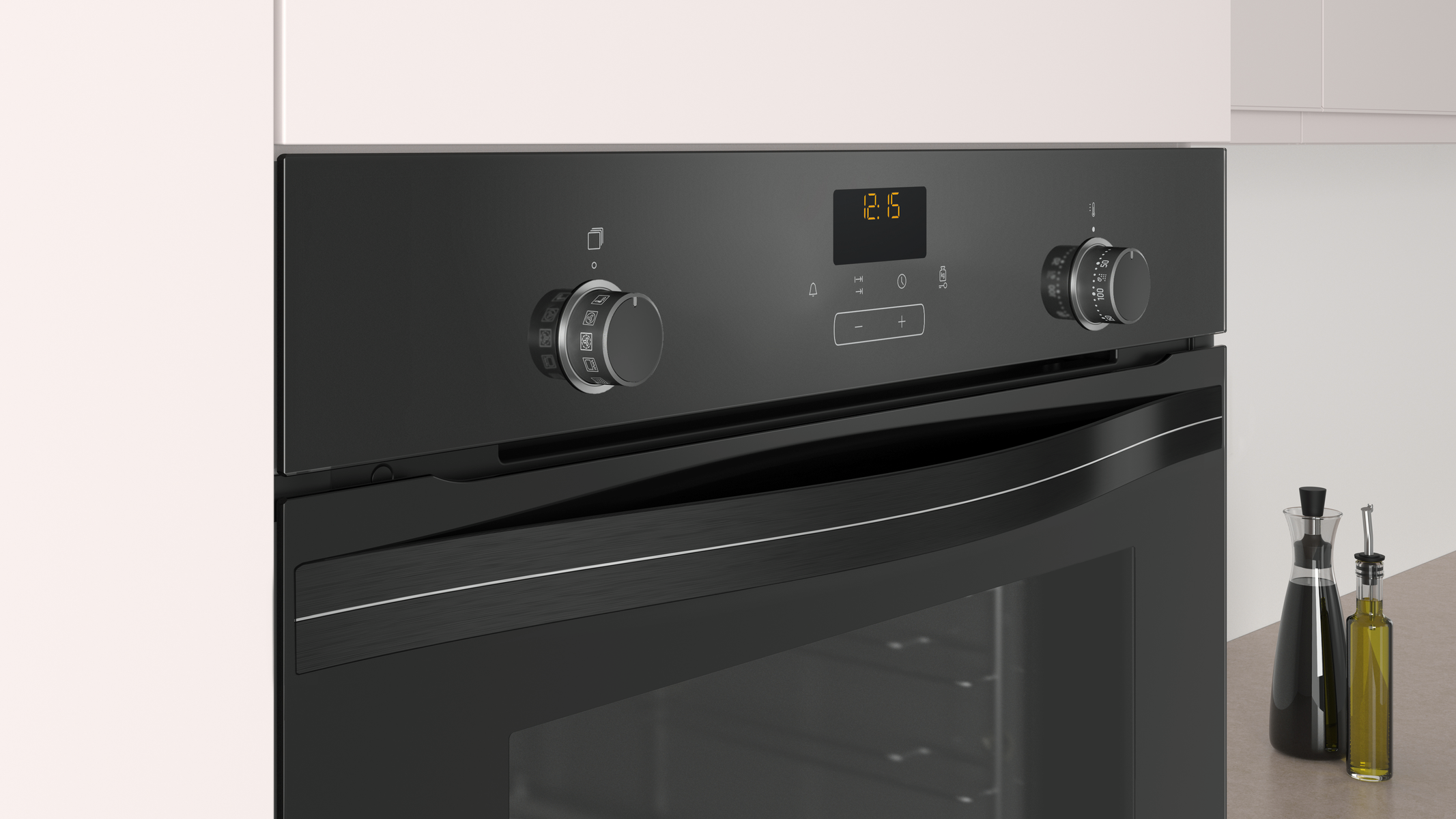 Primer plano de un horno negro con perillas de control y una pantalla digital.