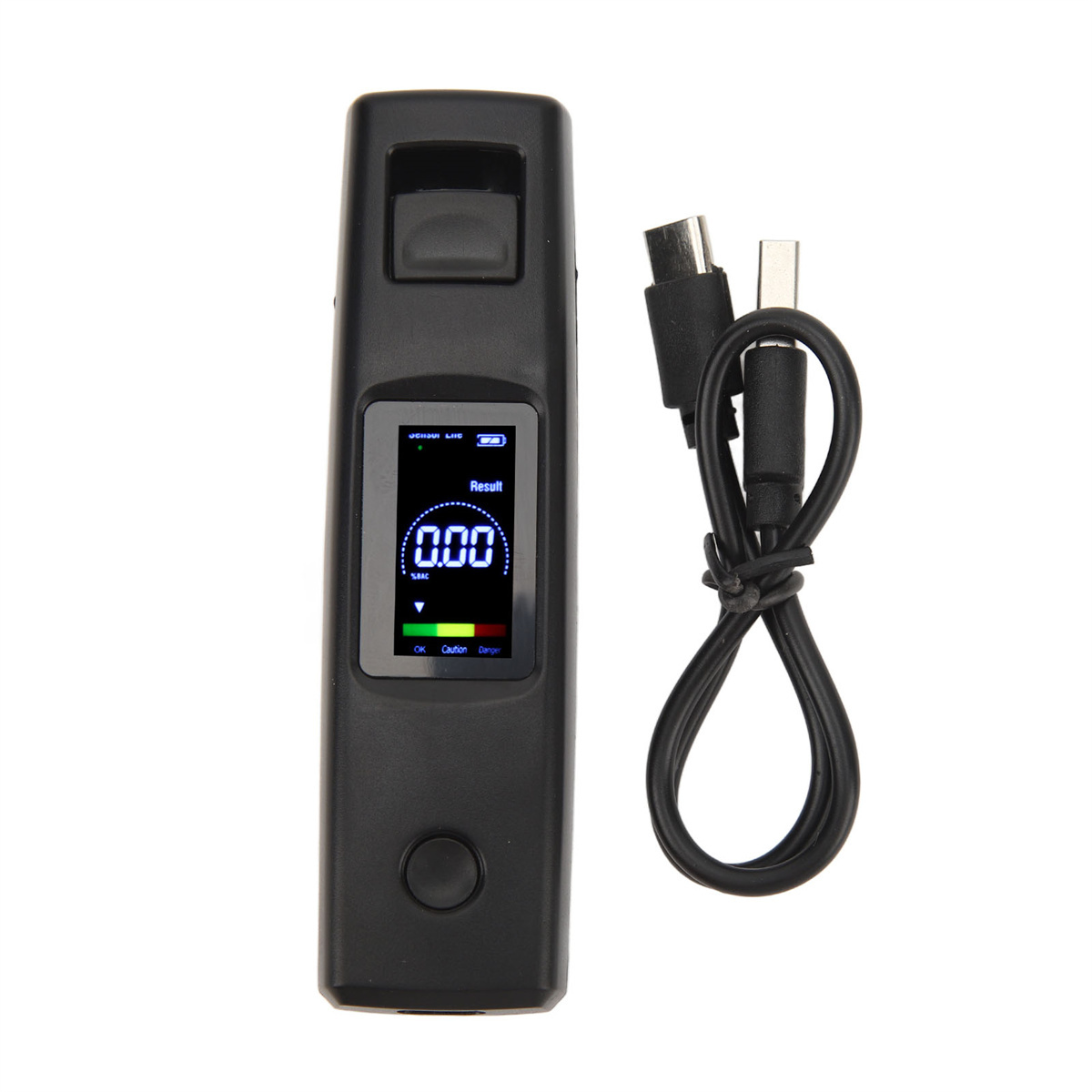 Schwarzer Alkoholtester mit Anzeige von 0,00 Promille. Ein Ladekabel daneben auf Weiß.