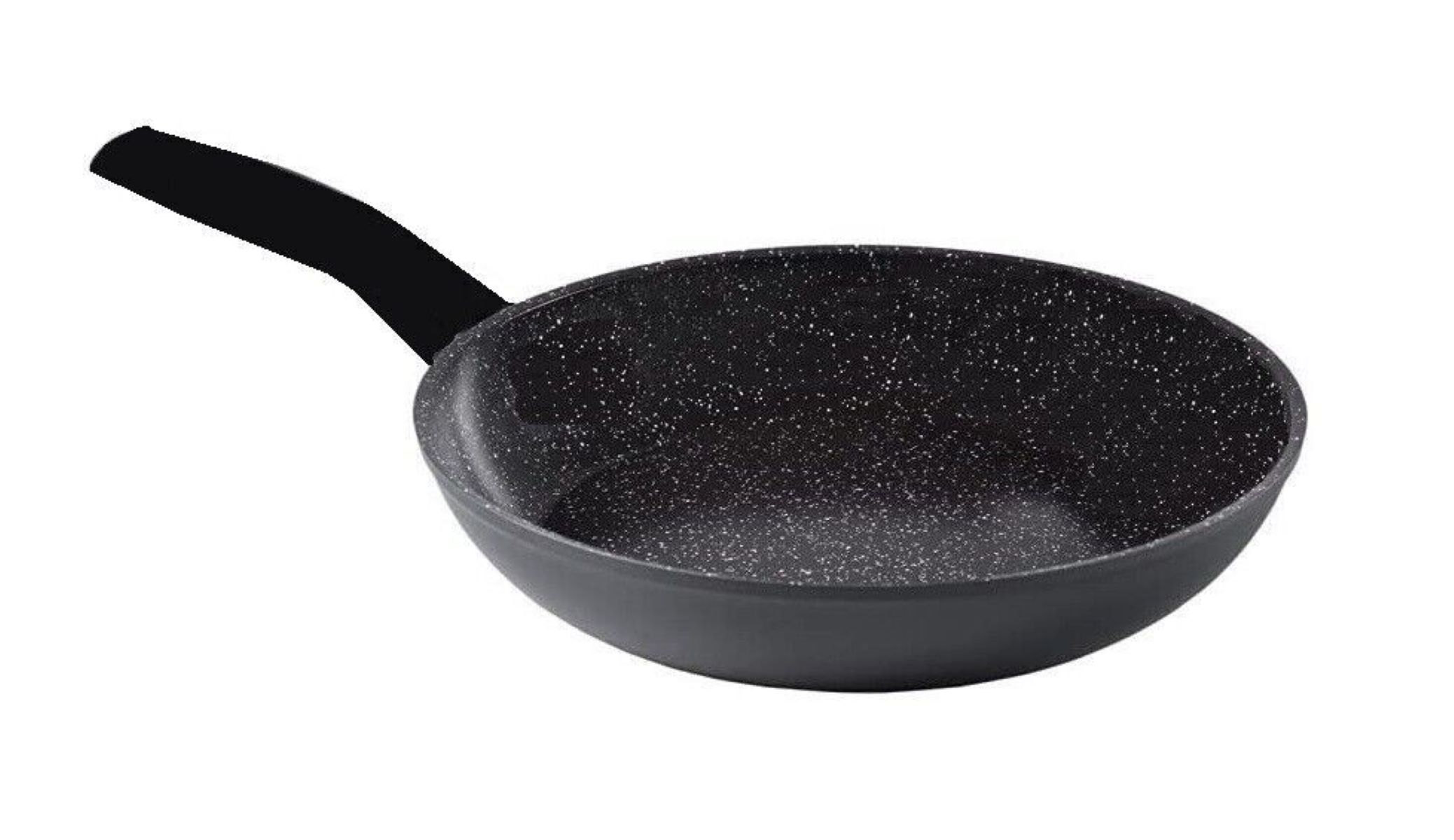 Schwarze Bratpfanne mit gesprenkeltem Innenraum und schwarzem Griff, isoliert auf weißem Hintergrund.