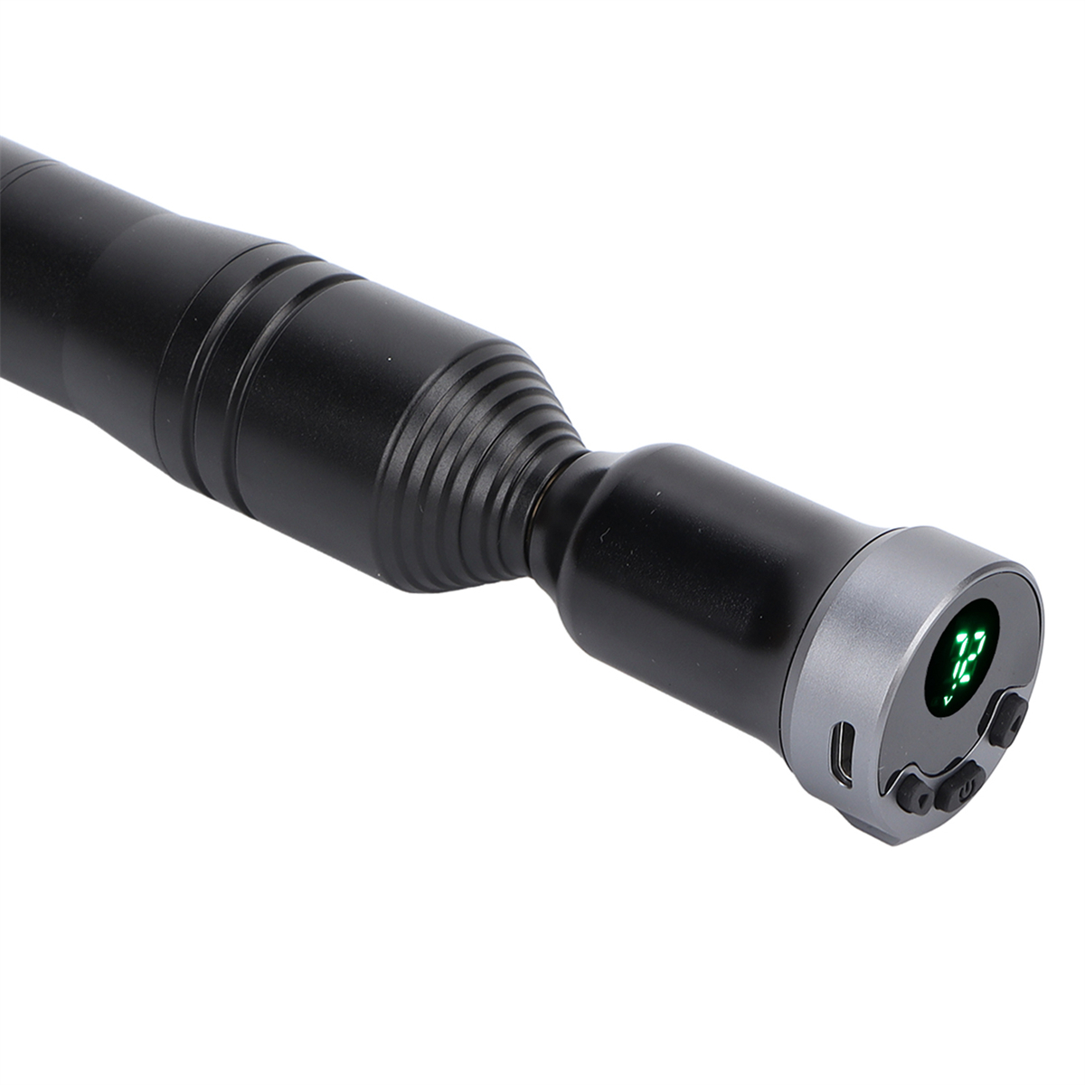 Schwarzes Gerät mit Bildschirm, der eine Nummer anzeigt. USB-Anschluss und Tasten vorhanden.