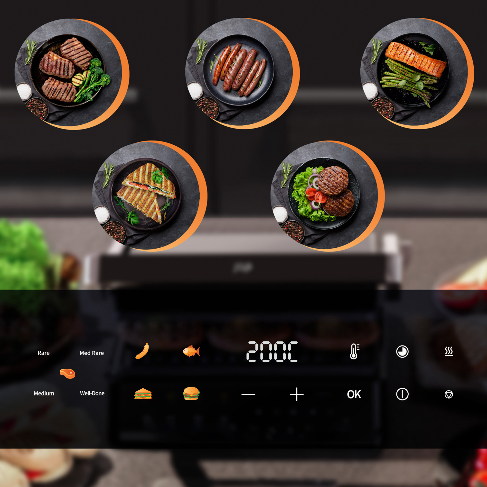 Grill mit verschiedenen gekochten Speisen auf Tellern: Steak, Würstchen, Fisch, Sandwiches und Burger. Schwarze Oberfläche, dunkler Hintergrund.