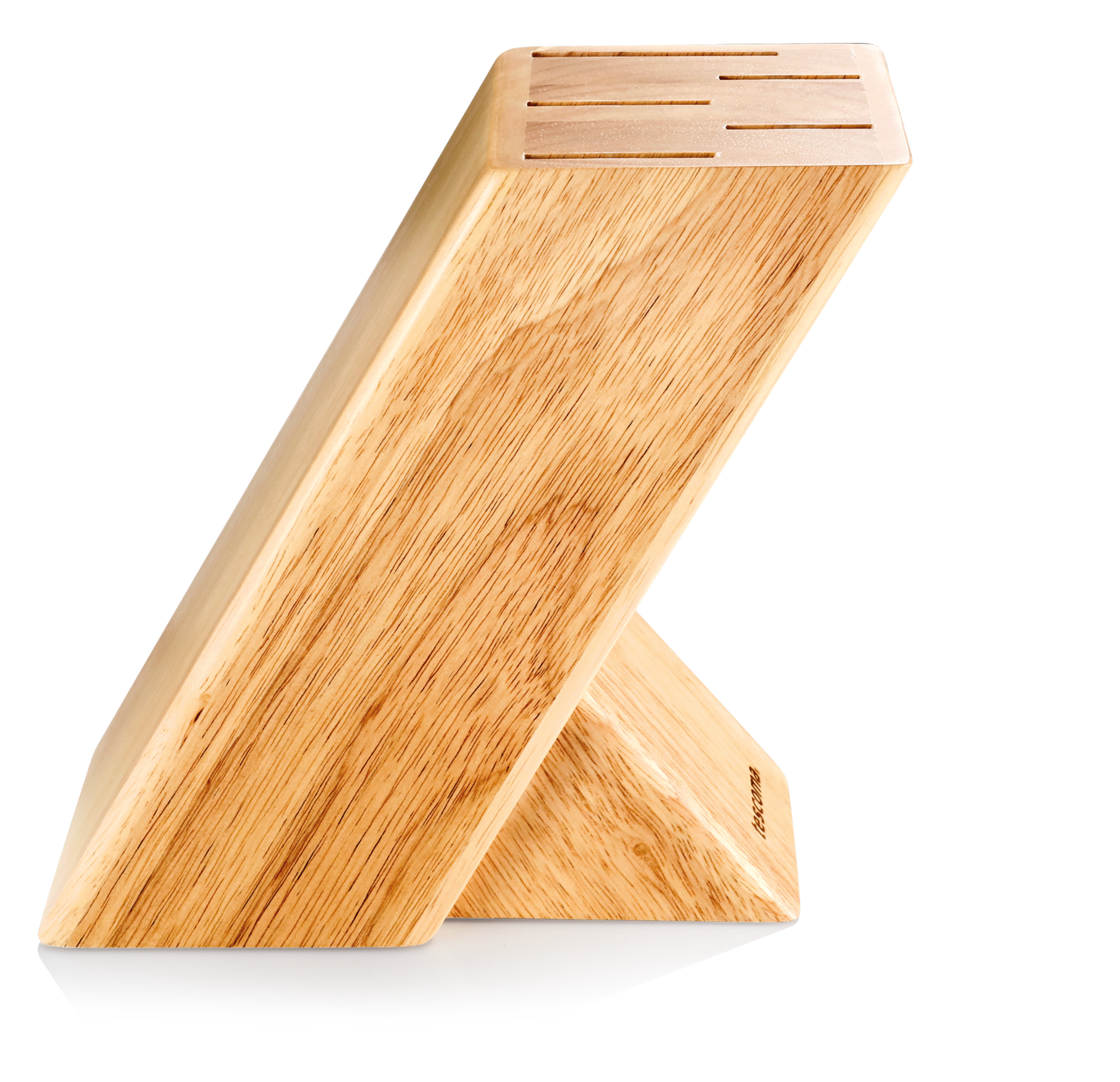 Messerblock aus Holz mit schrägem Design. Der Block hat Schlitze für Messer.