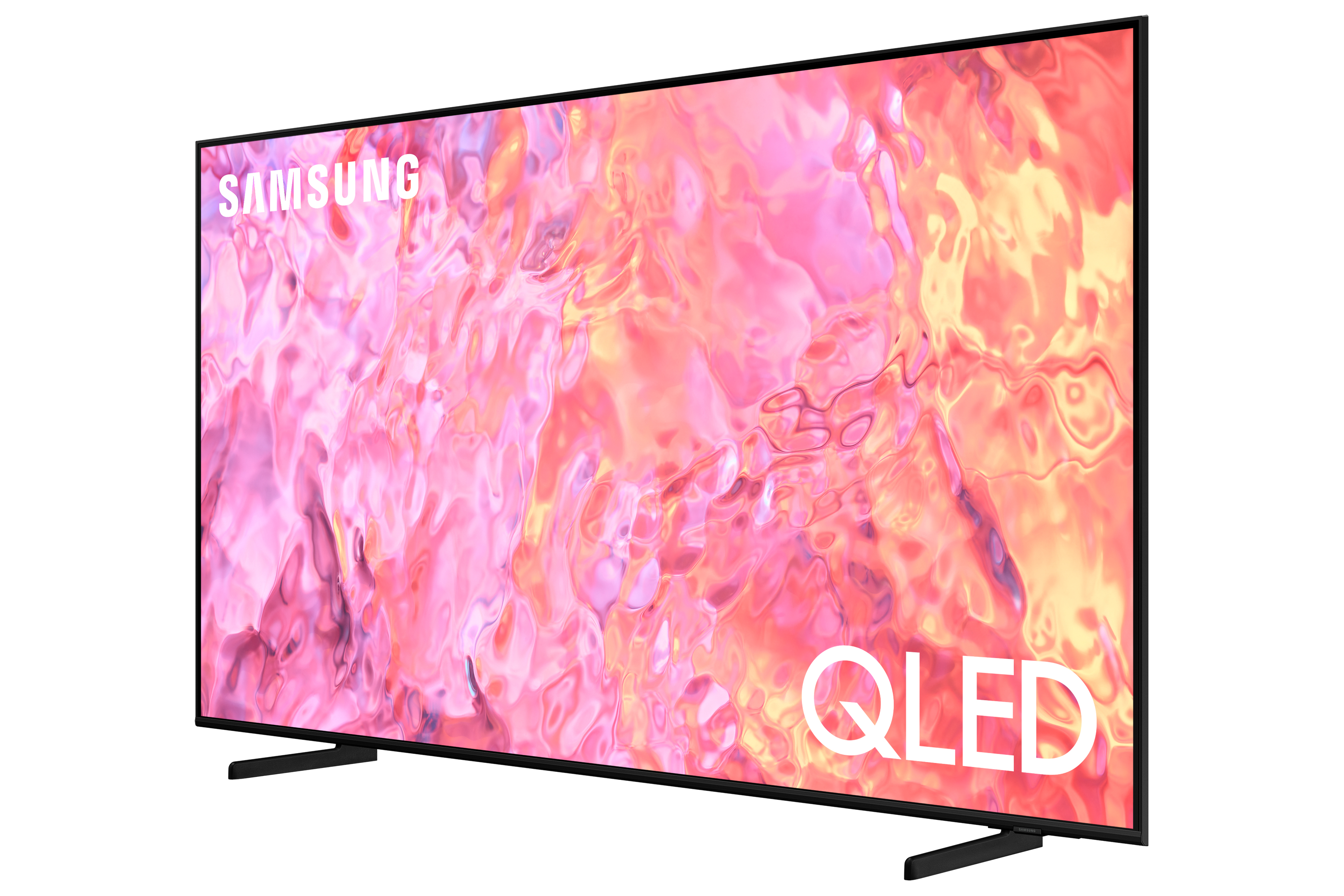 Un televisor Samsung QLED con el logotipo QLED, vista en ángulo sobre fondo blanco.