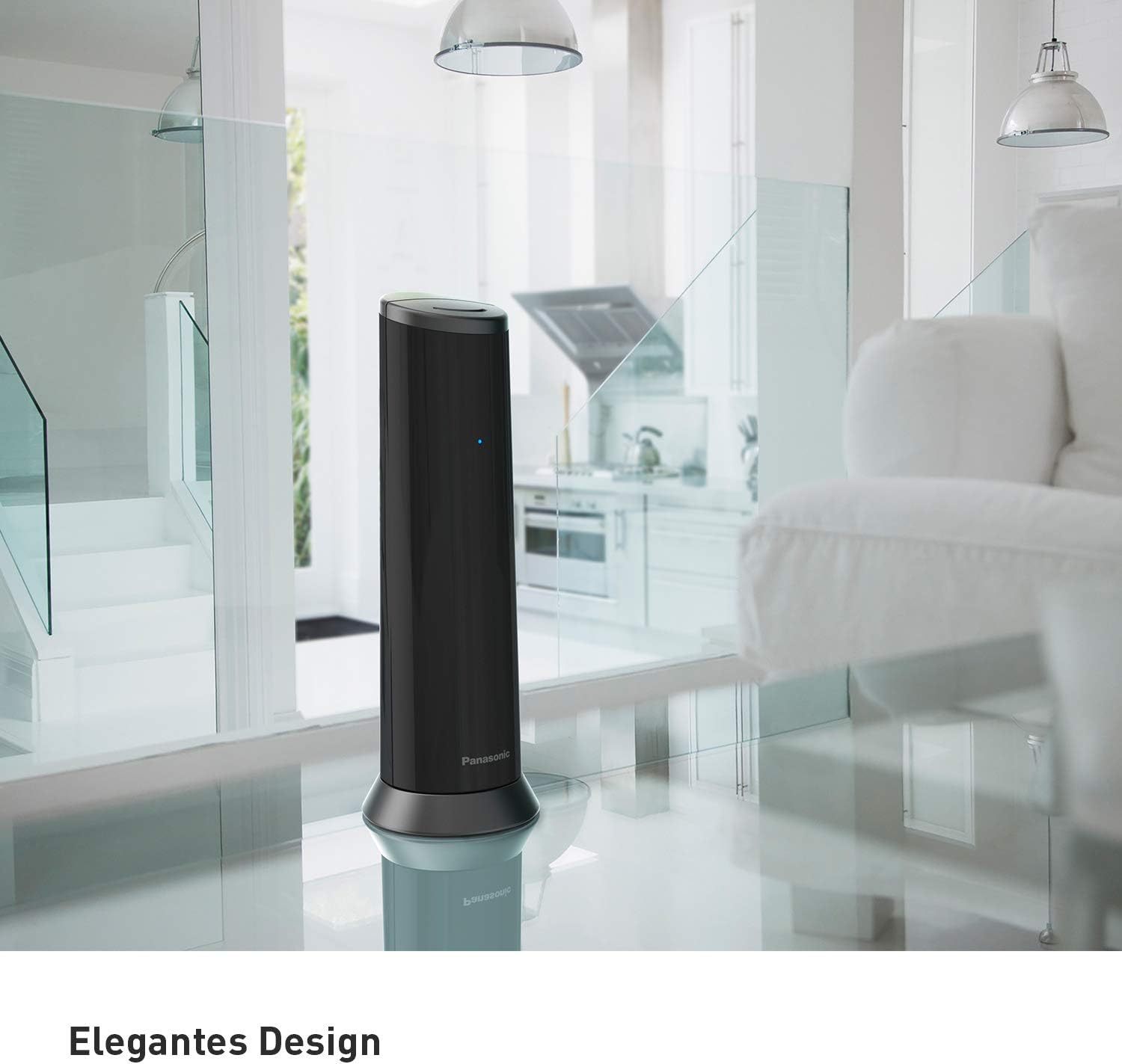 Altavoz Panasonic negro moderno. En un espacio vital moderno con vidrio y muebles blancos.