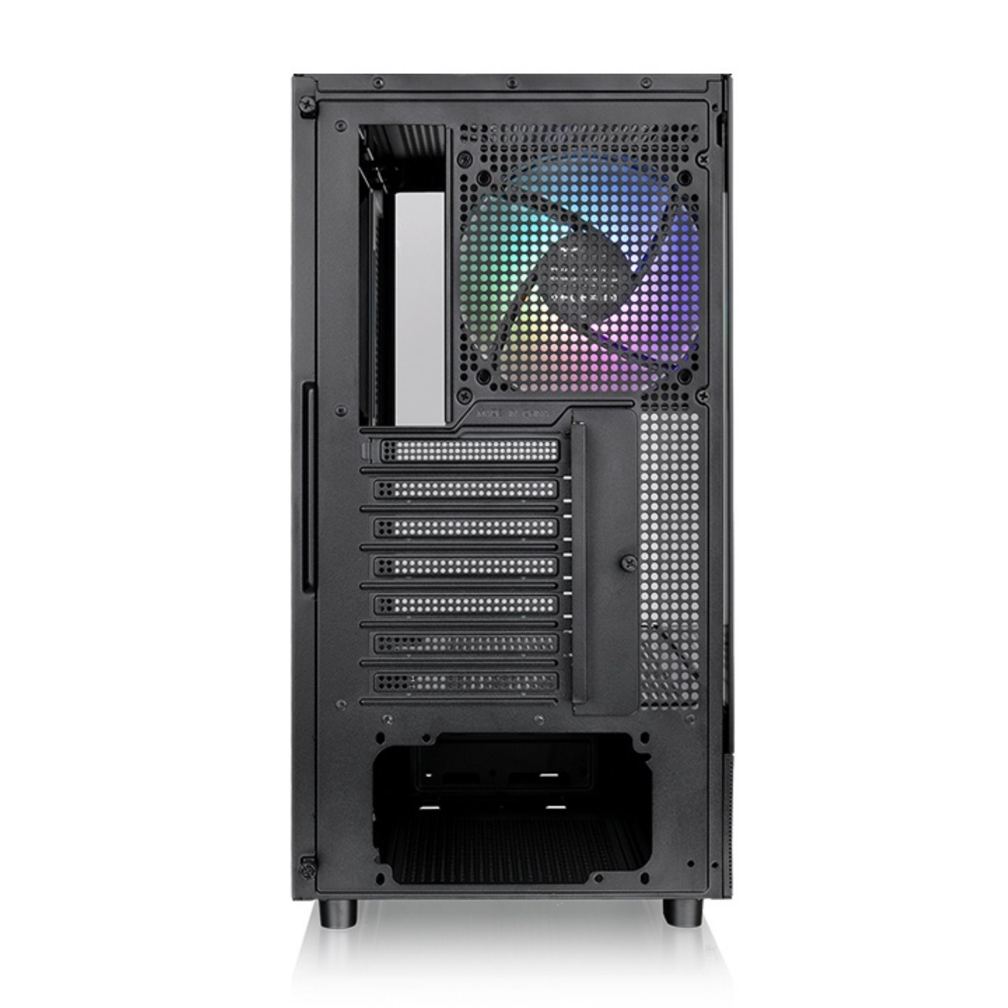 Parte posteriore nera del case del computer, con ventola.