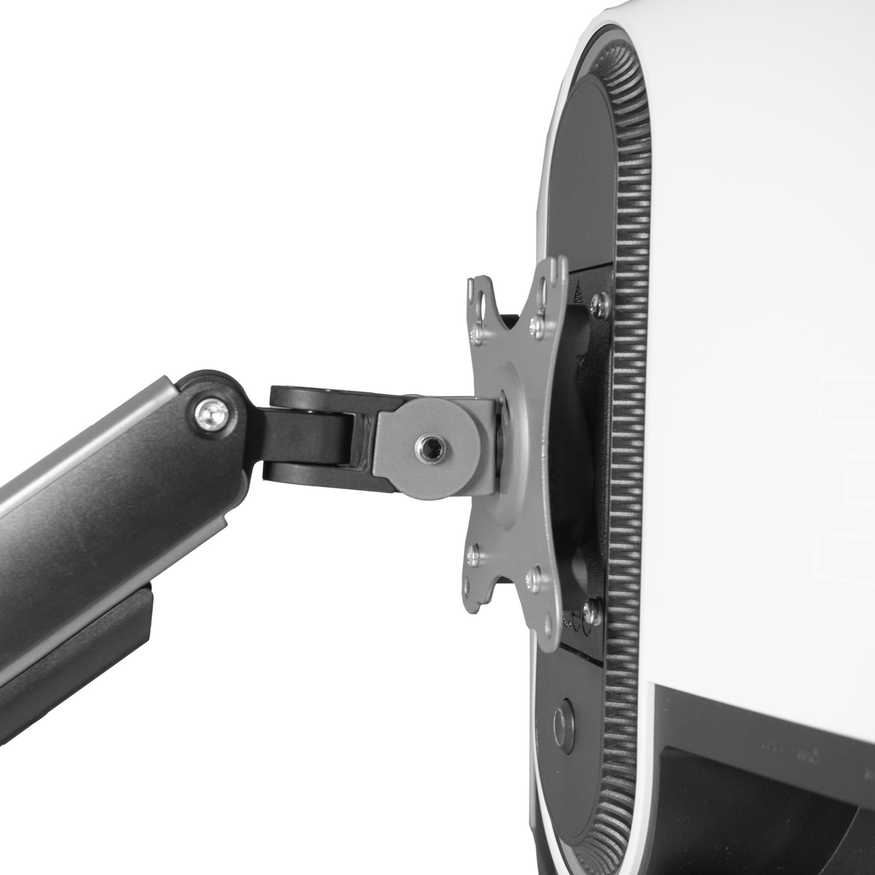 Ein weißer, gebogener Monitor mit einer schwarzen Halterung, die an einem grauen Monitorarm befestigt ist. Der Arm hat Einstellungen.