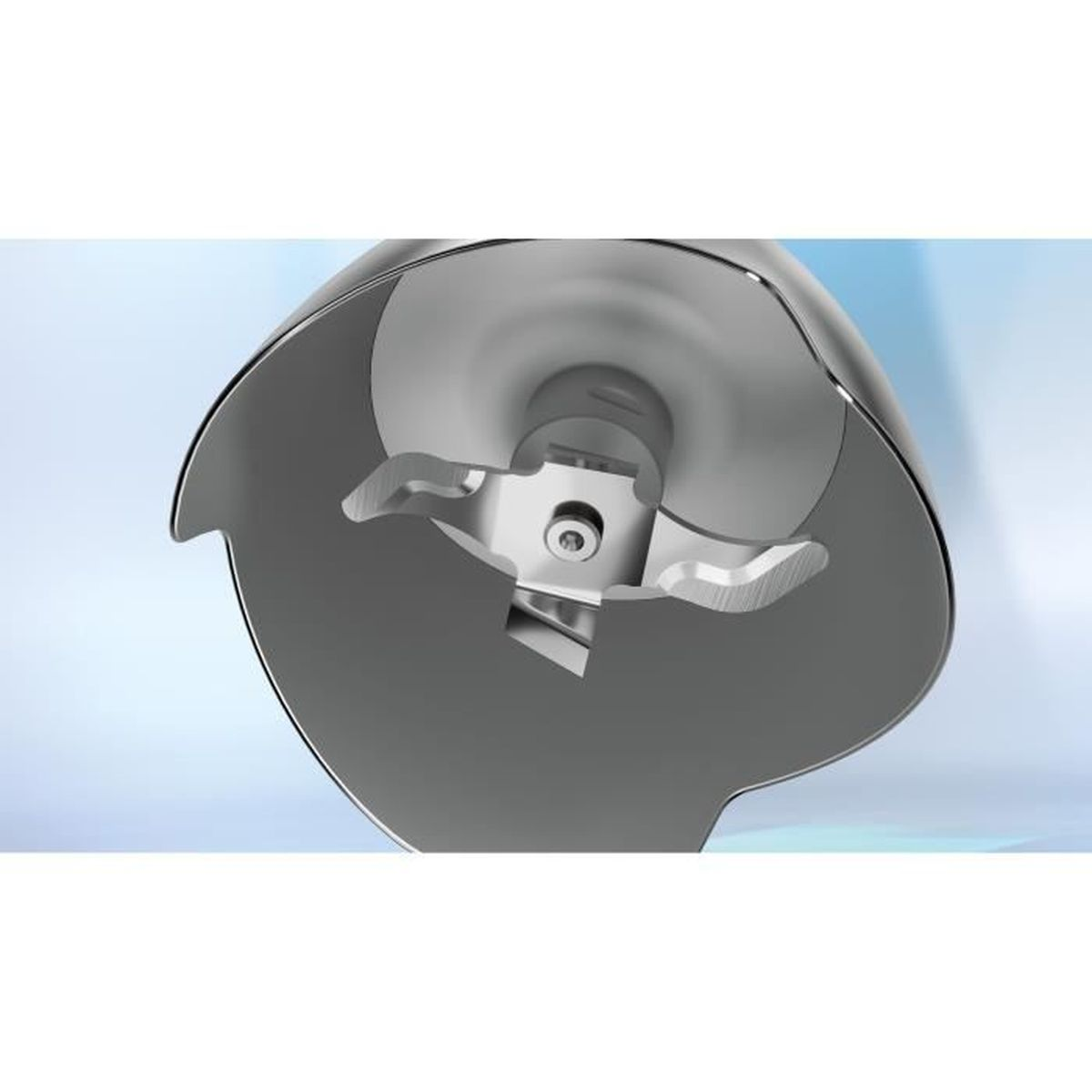 Zbliżenie srebrnego ostrza blendera z osłoną ochronną.