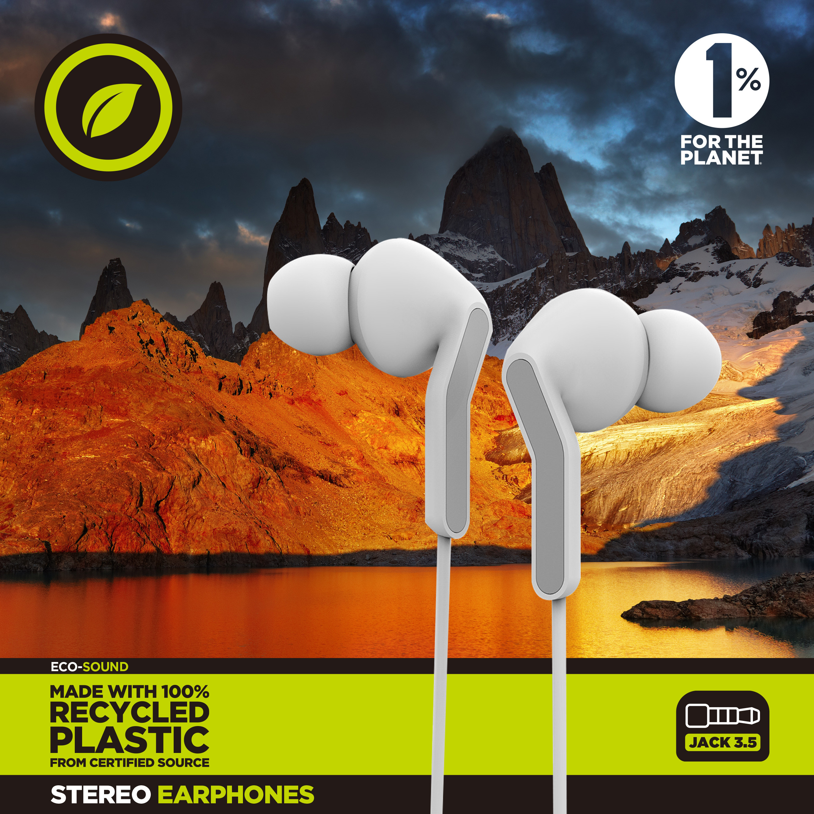 Auricolari bianchi con sfondo montuoso, testo sulla plastica riciclata.