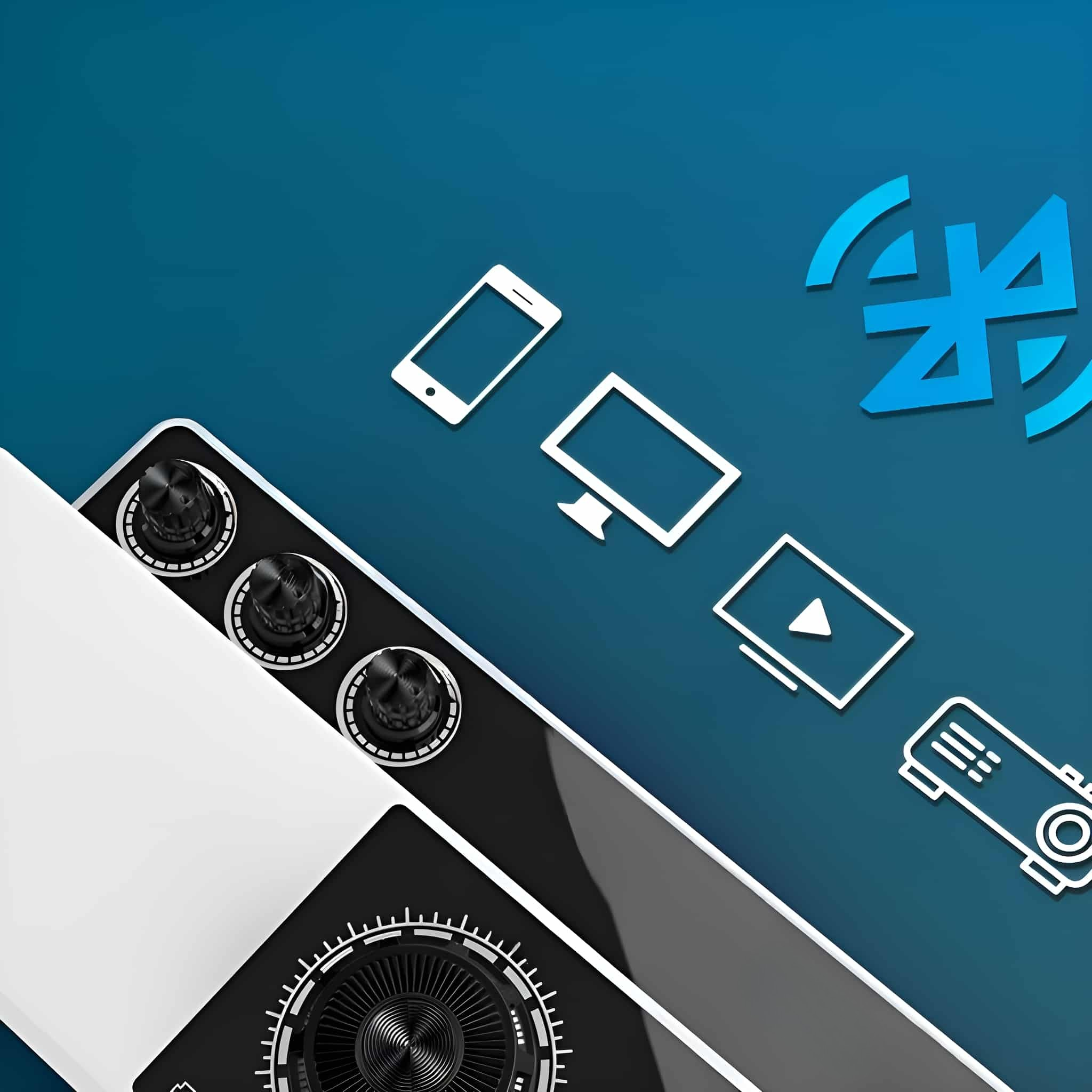Nahaufnahme des Bedienfelds einer Stereoanlage mit Bluetooth- und Medien-Symbolen.