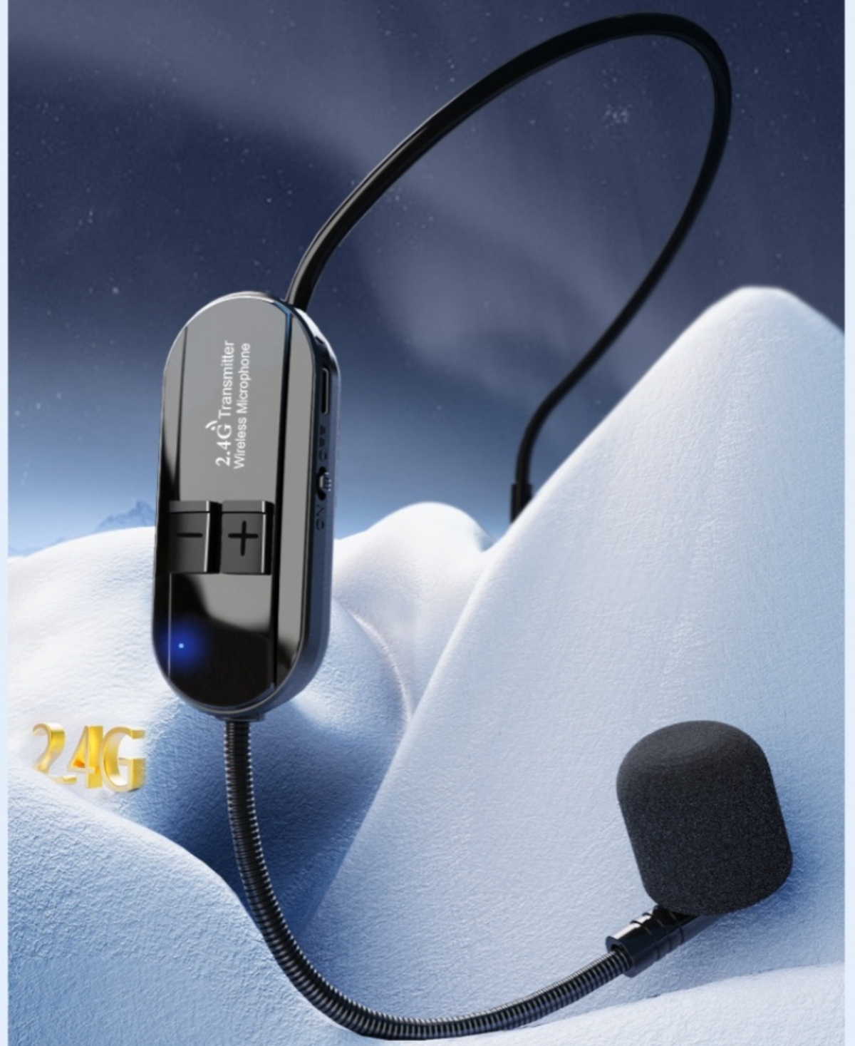 Schwarzes drahtloses Mikrofon mit Headset und Mikrofon. Der Hintergrund ist eine Schneelandschaft.