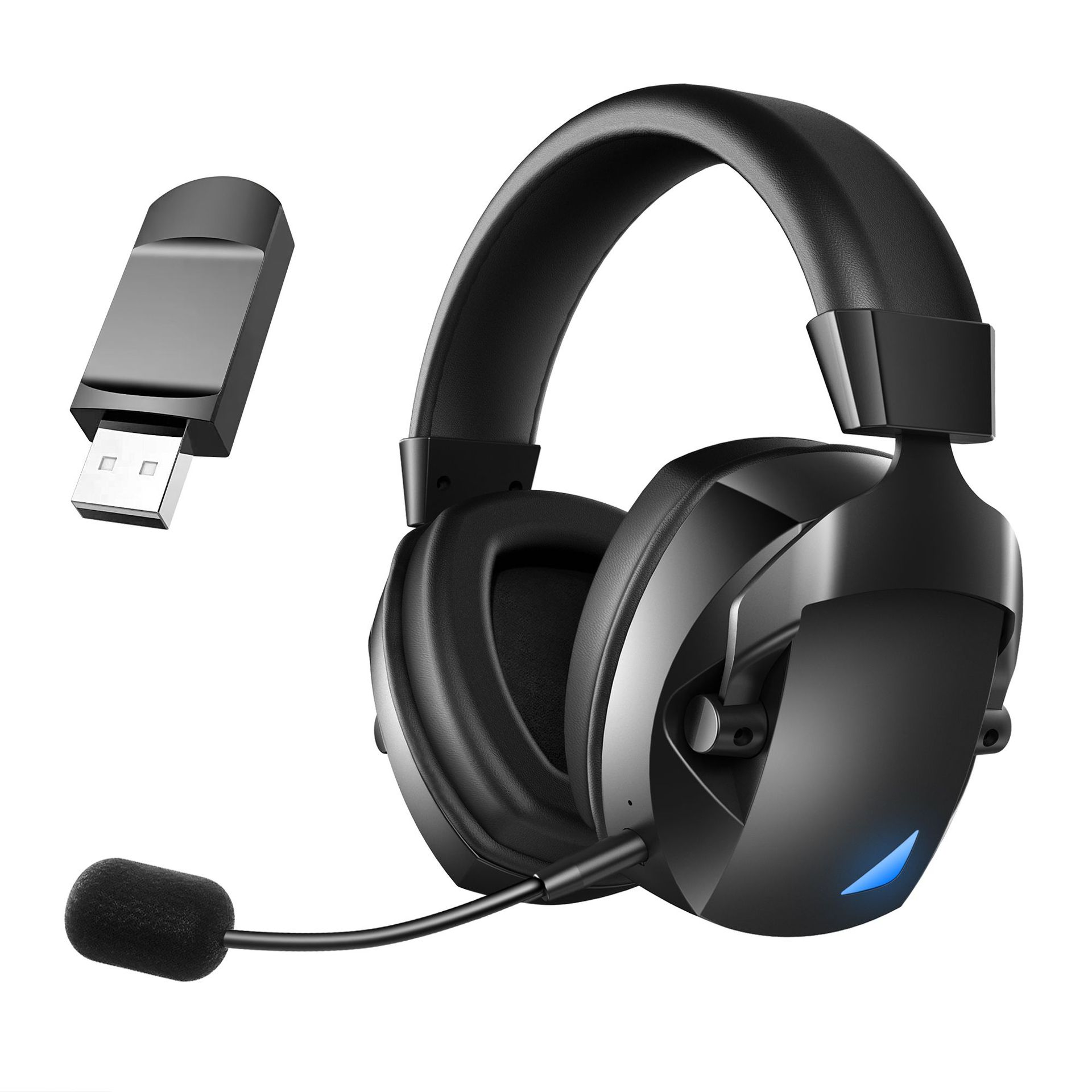 Schwarzes Gaming-Headset mit USB-Dongle, Mikrofon und Ohrmuscheln auf weißem Untergrund.