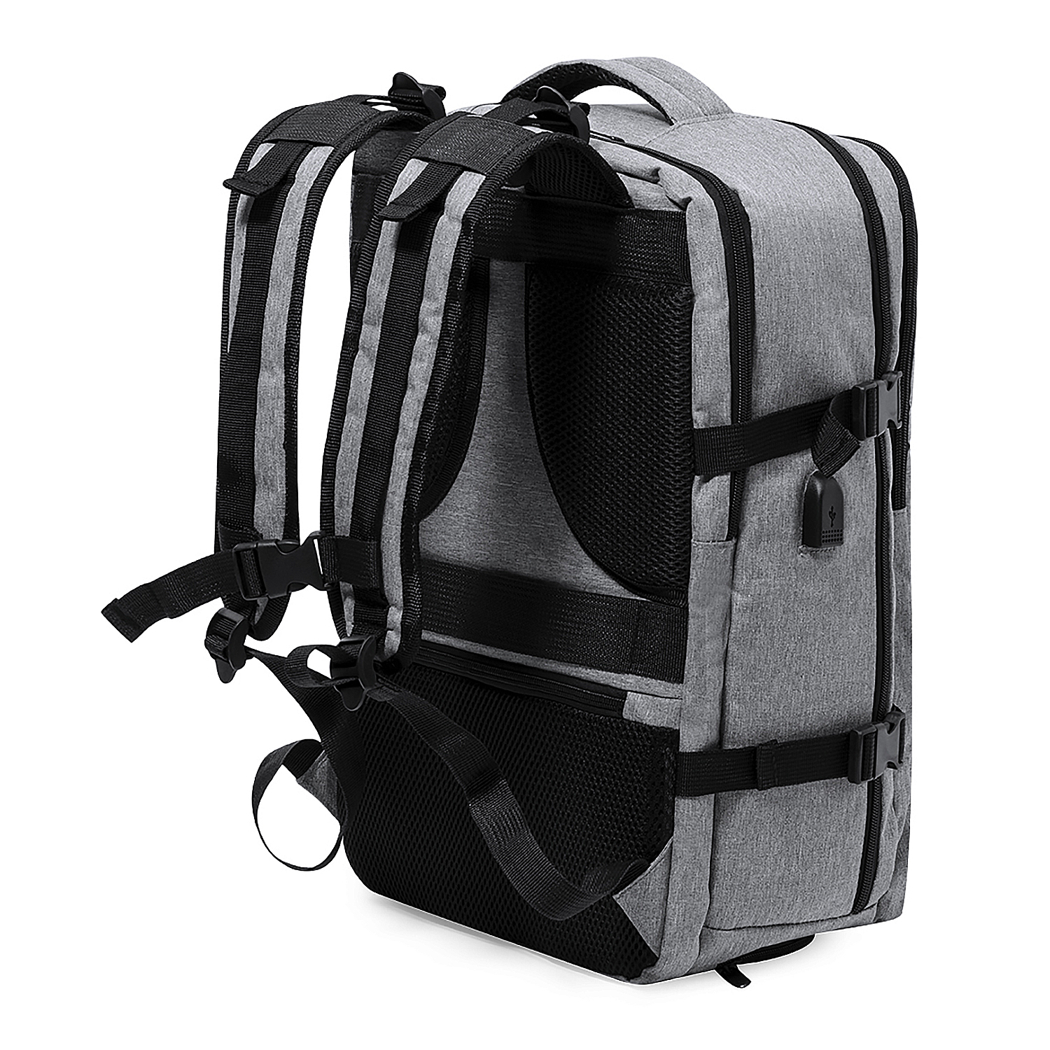 Vista trasera de mochila gris con correas y hebillas negras. Panel trasero de malla.