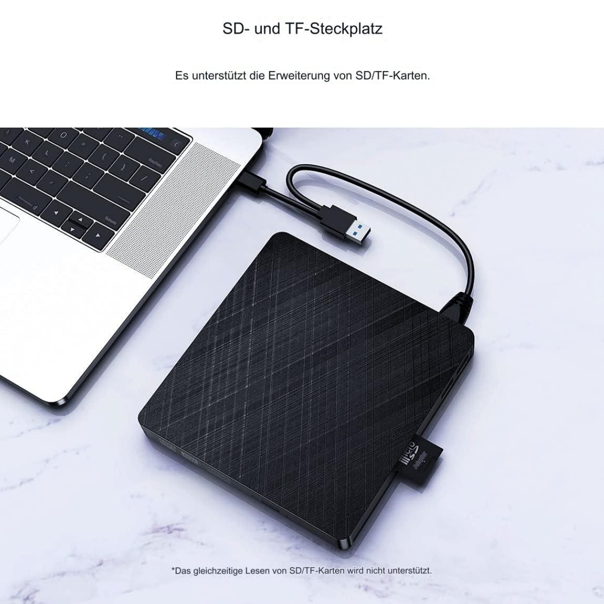Eine schwarze externe Festplatte mit einem Laptop und einem USB-Kabel. SD- und TF-Kartensteckplätze sind sichtbar.