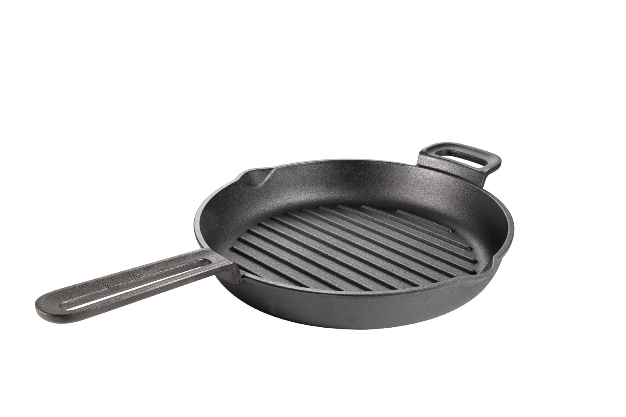 Eine schwarze Grillpfanne aus Gusseisen mit Griff. Die Pfanne hat Grillstreifen und ist auf weißem Hintergrund isoliert.