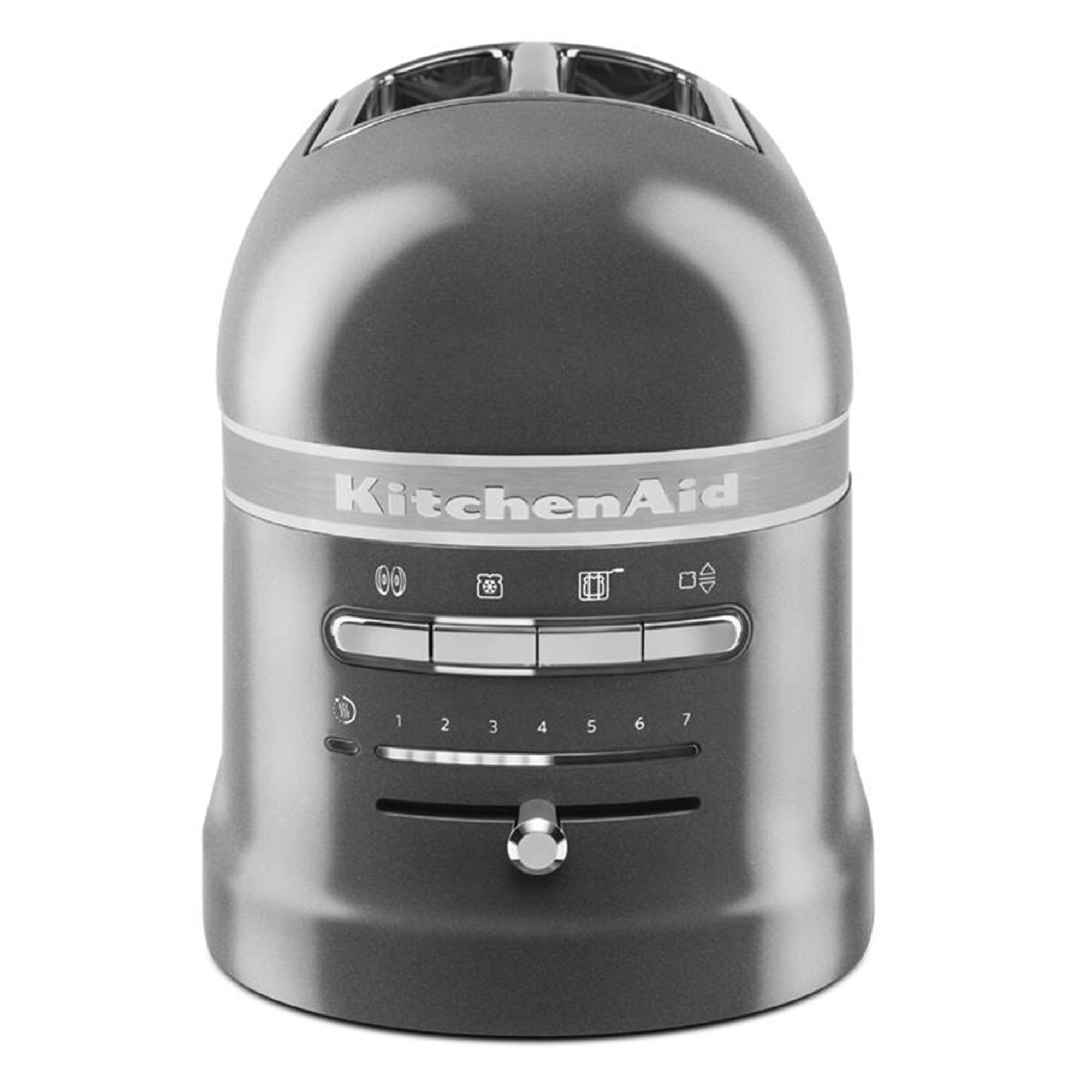Gri bir KitchenAid tost makinesi. Marka adı ve kontrol düğmeleri ile gümüş bir şerit var.