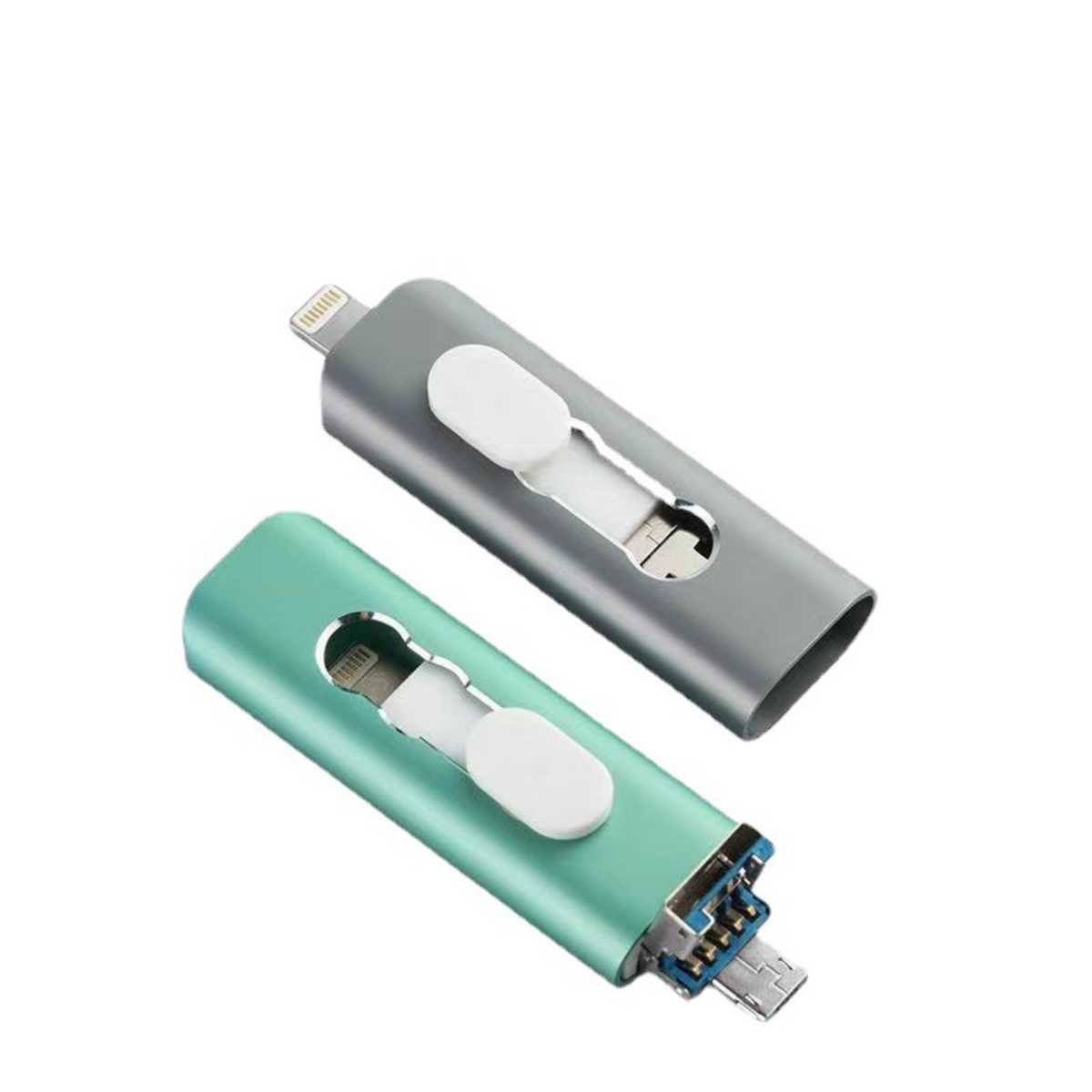 Zwei USB-Sticks. Einer ist silberfarben mit einem weißen Schieber, der andere türkis mit einem weißen Schieber.
