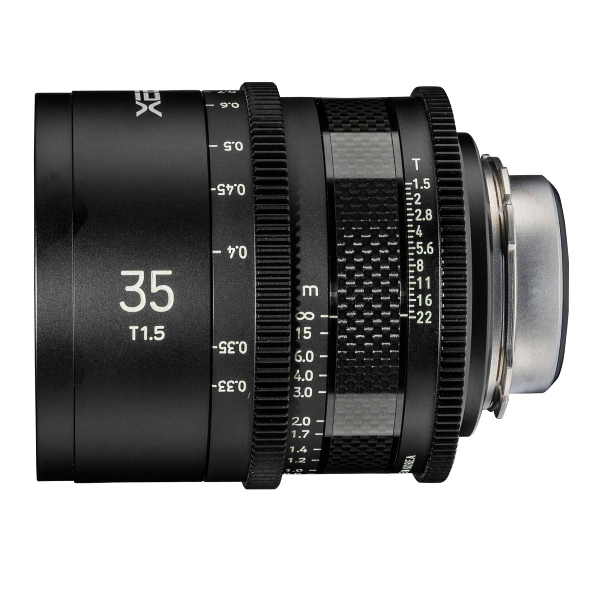 Czarny obiektyw z oznaczeniami. Białe tło.