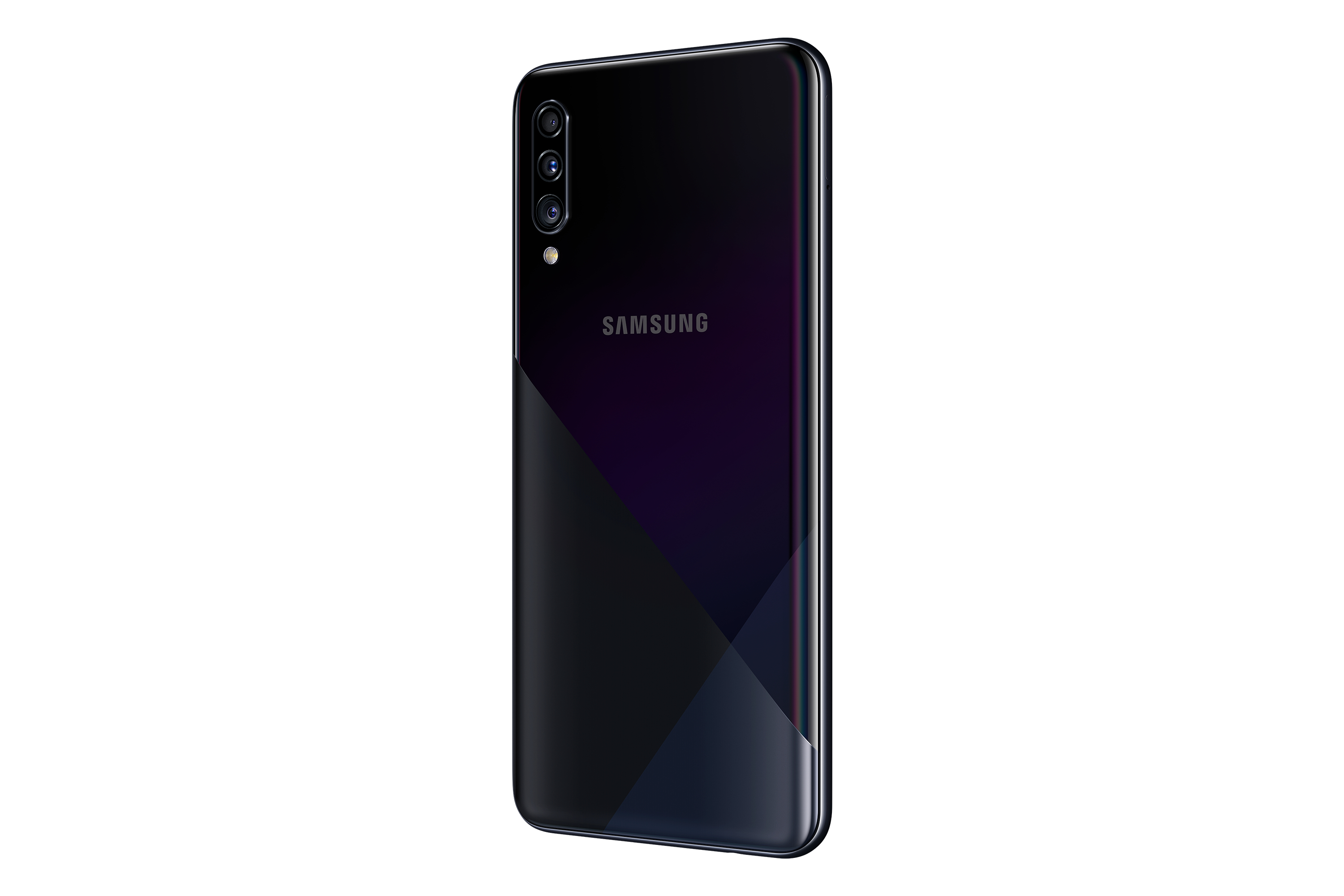 Parte trasera de teléfono negro, marca Samsung visible, vista en ángulo.