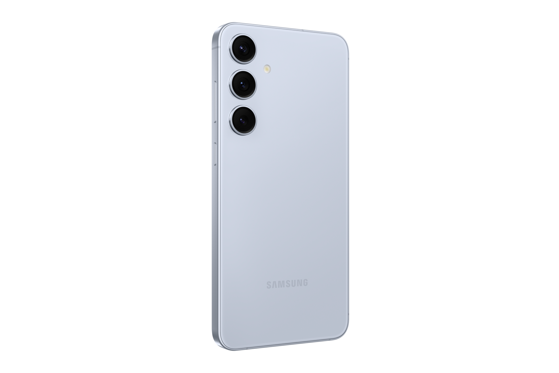 Een lichtblauwe Samsung telefoon, achteraanzicht schuin naar links. Drie verticale camera's.
