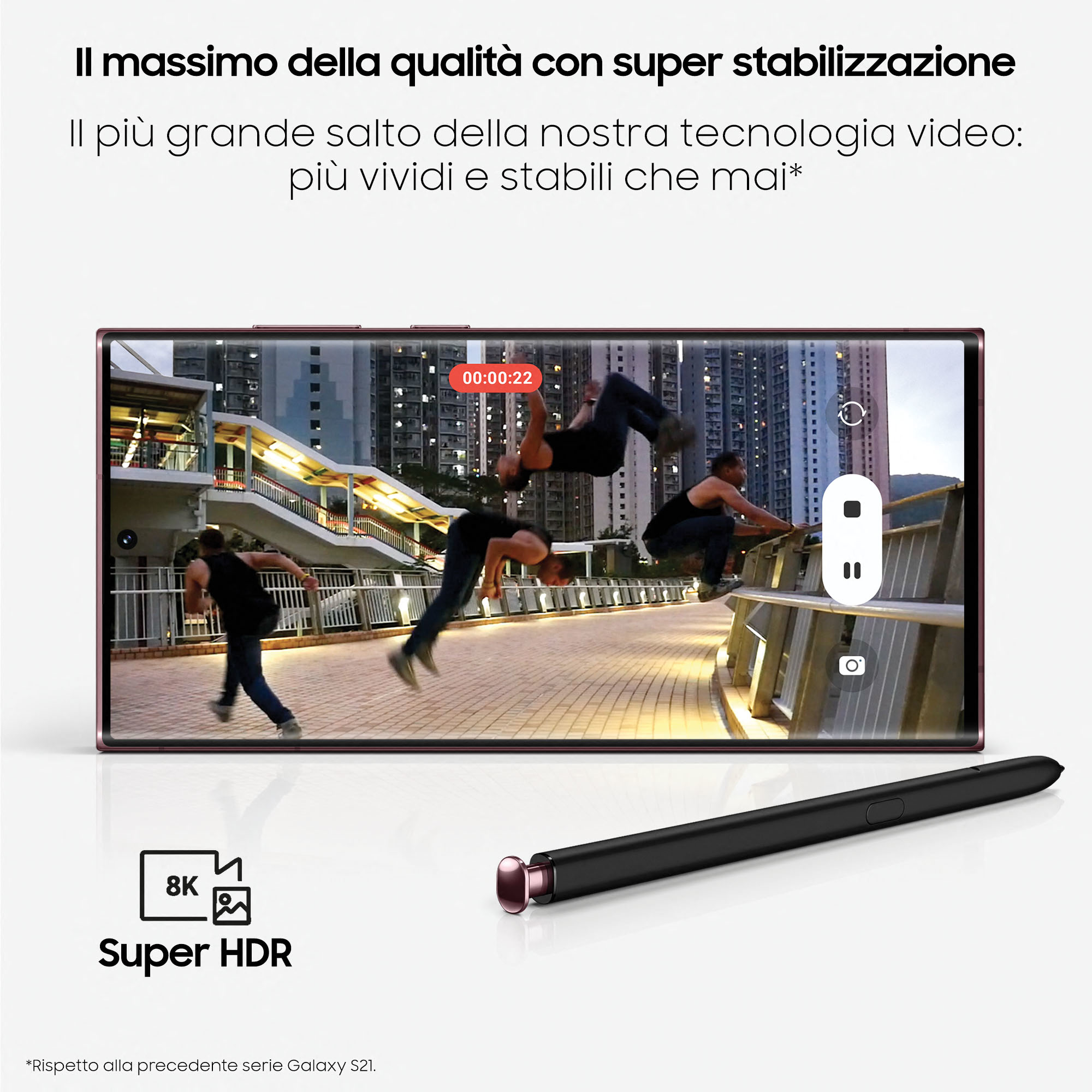 Ein Telefon zeigt ein Video von springenden Leuten. Ein Eingabestift liegt darunter. Text: Super HDR und 8K Video.