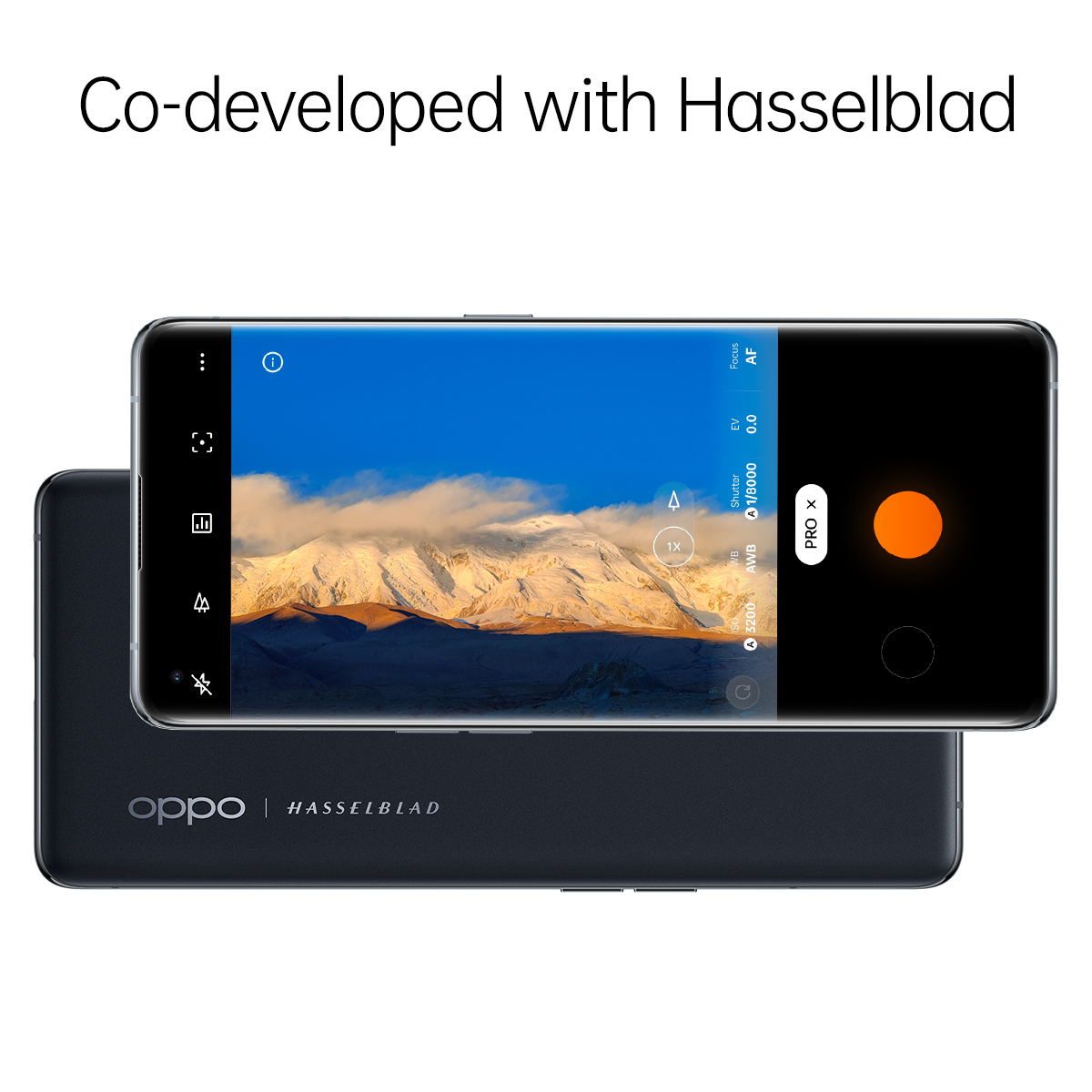 Twee Oppo-telefoons, één open met berglandschap, de andere toont de achterkant.